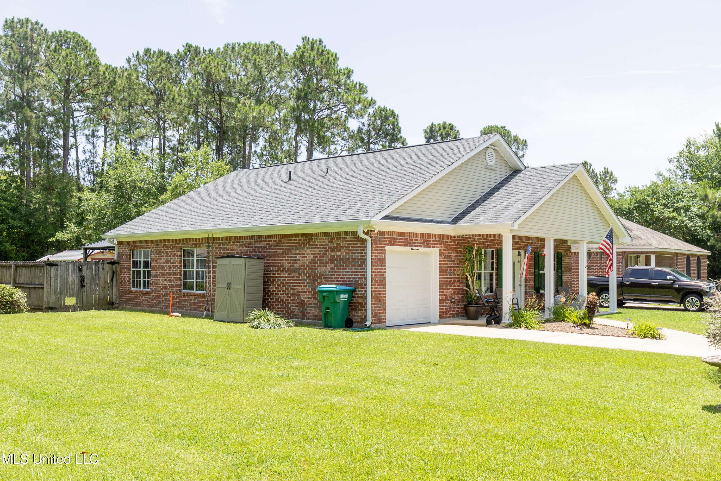 Gautier, MS 39553,1720 Barracuda Drive