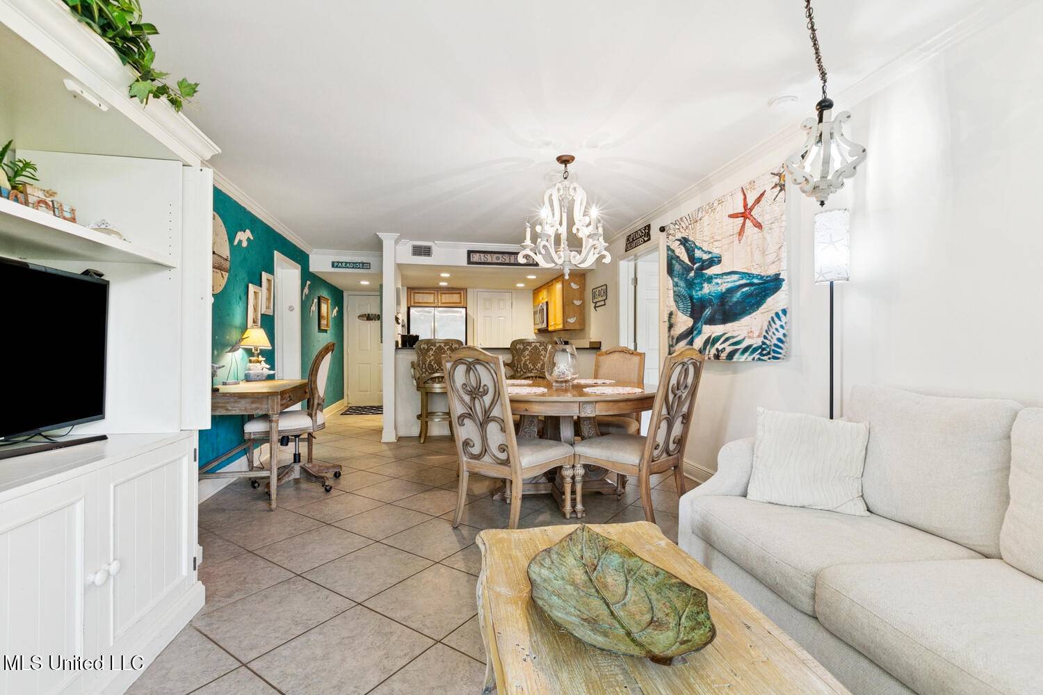 Biloxi, MS 39531,2046 Beach Boulevard #D103