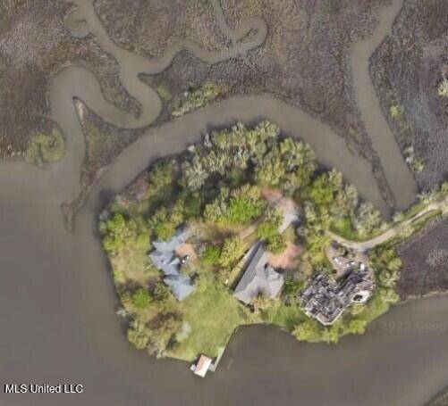 Ocean Springs, MS 39564,Eagle Pine Drive
