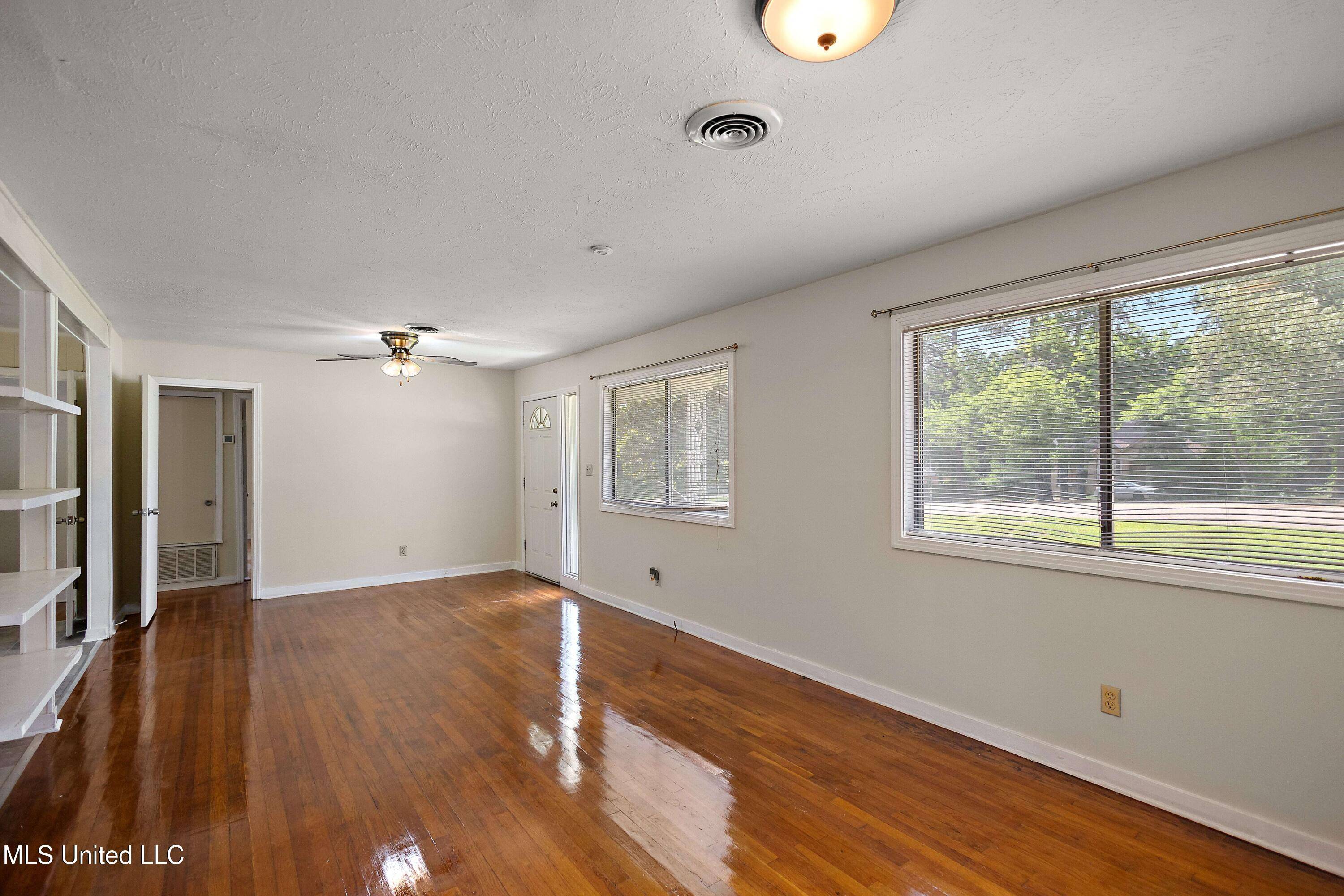 Jackson, MS 39209,2920 Robinson Road