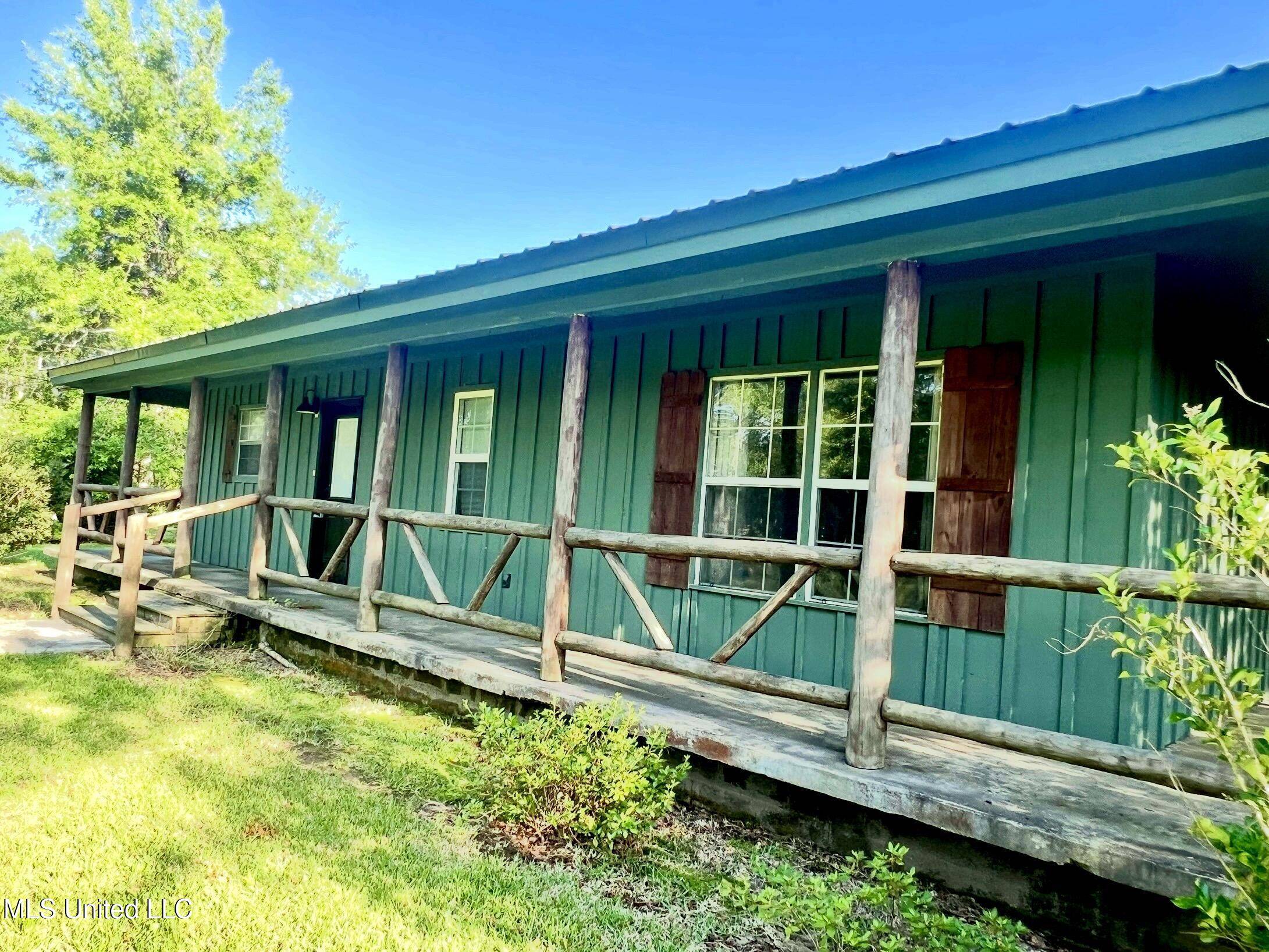 Moss Point, MS 39562,3900 Sammie Hearndon Road