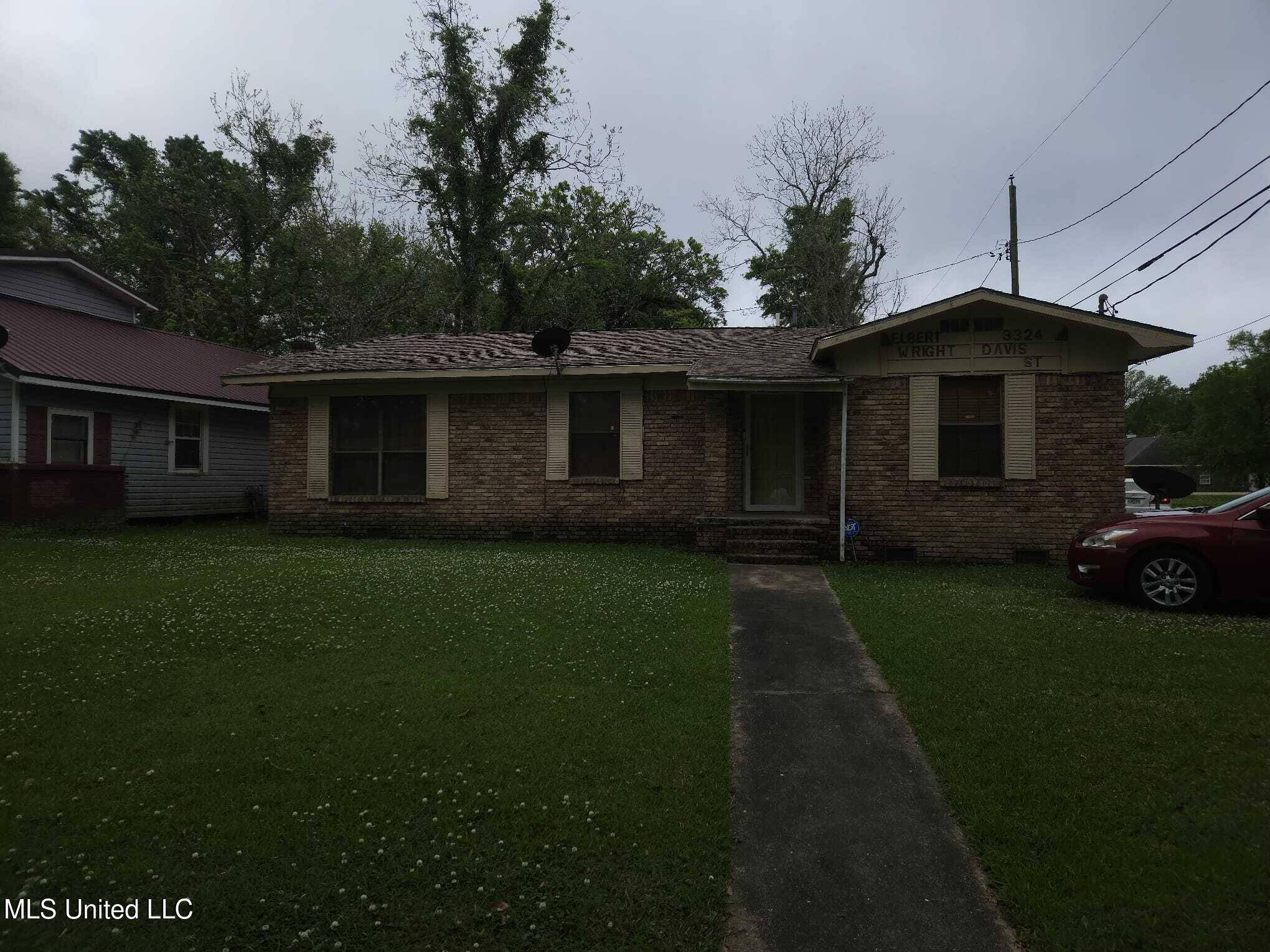 Moss Point, MS 39563,3324 Davis Street