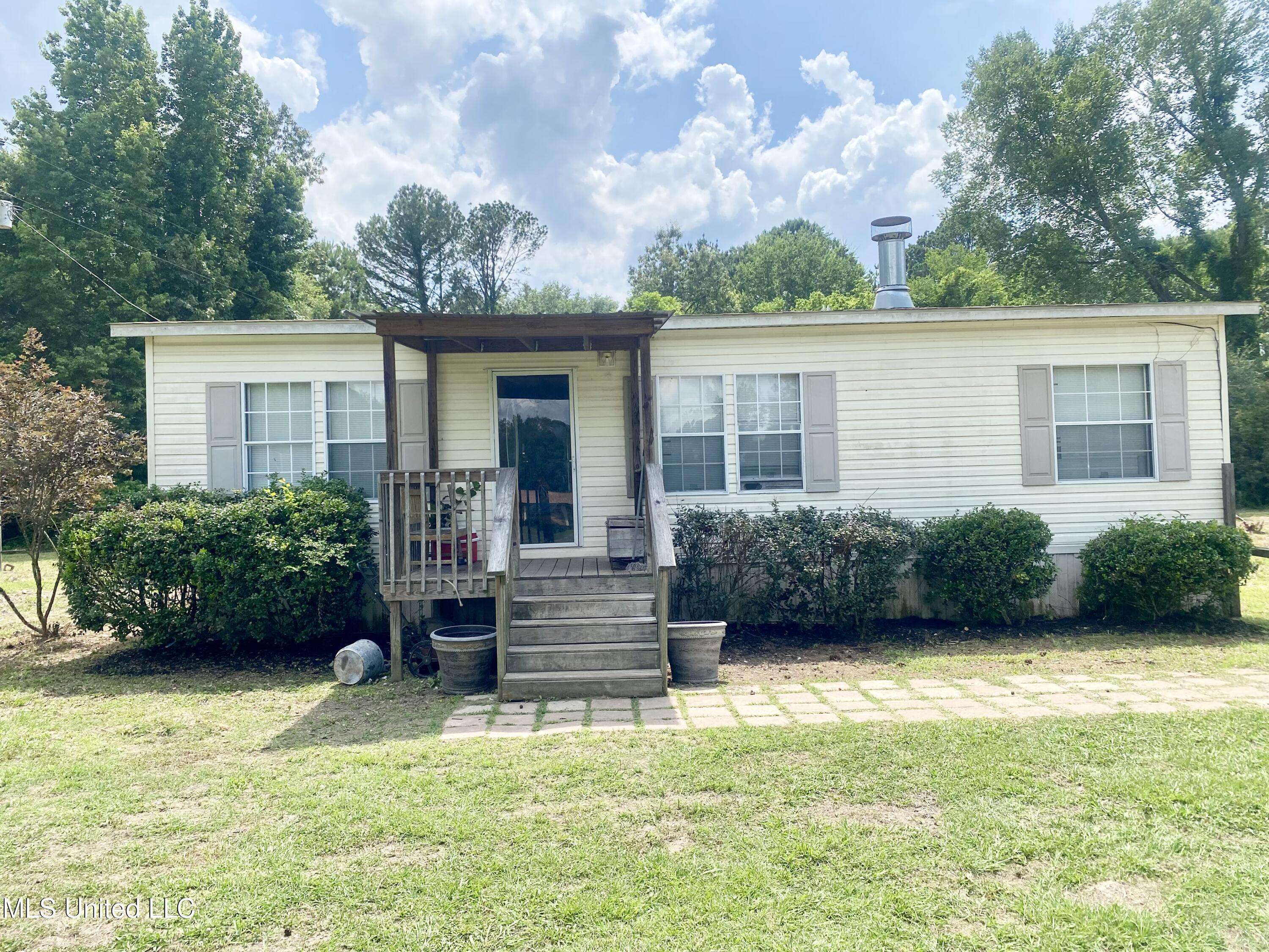 Crystal Springs, MS 39059,1015 Lomax Lane