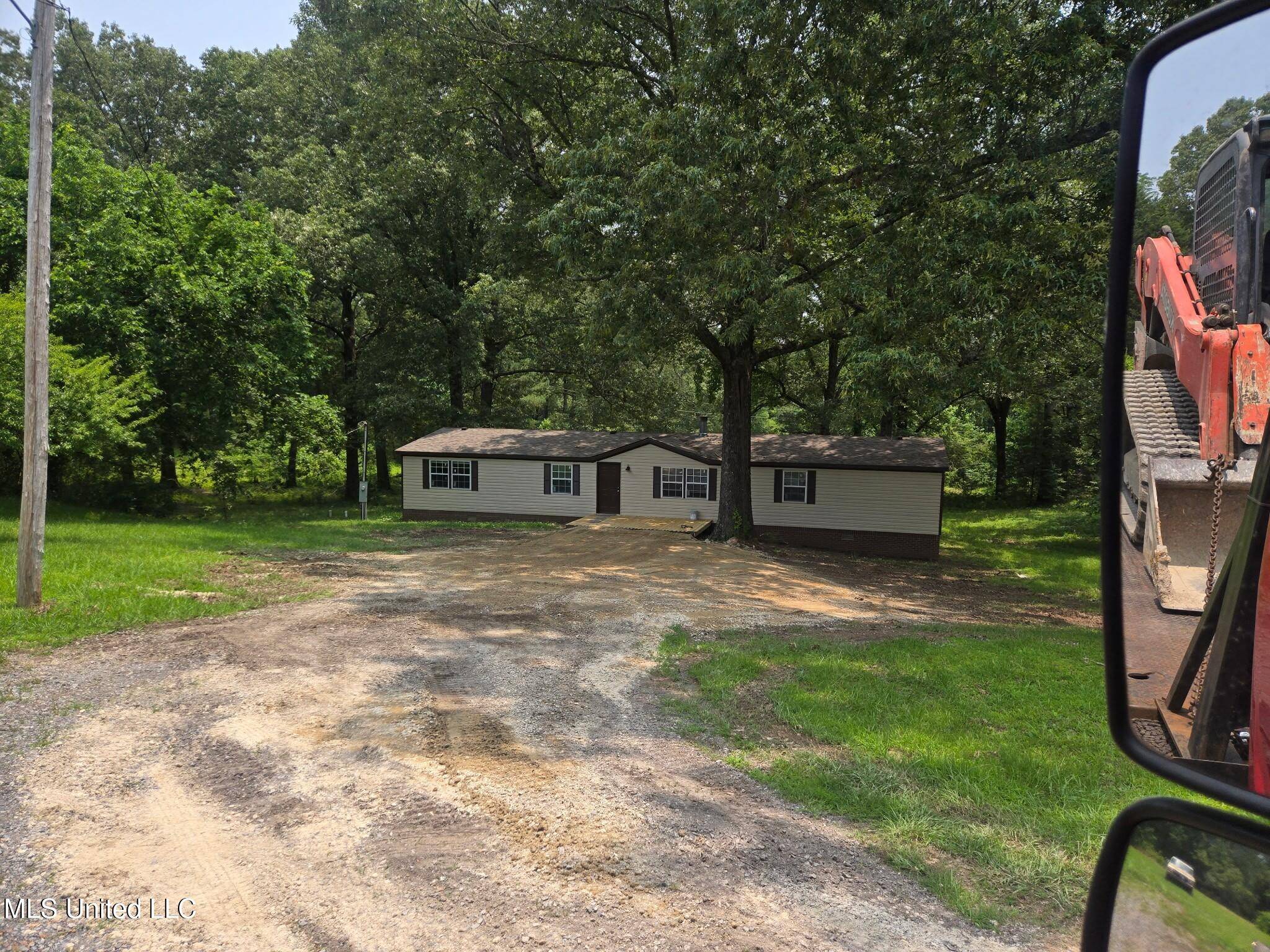 Hernando, MS 38632,10752 Honey Ridge Drive