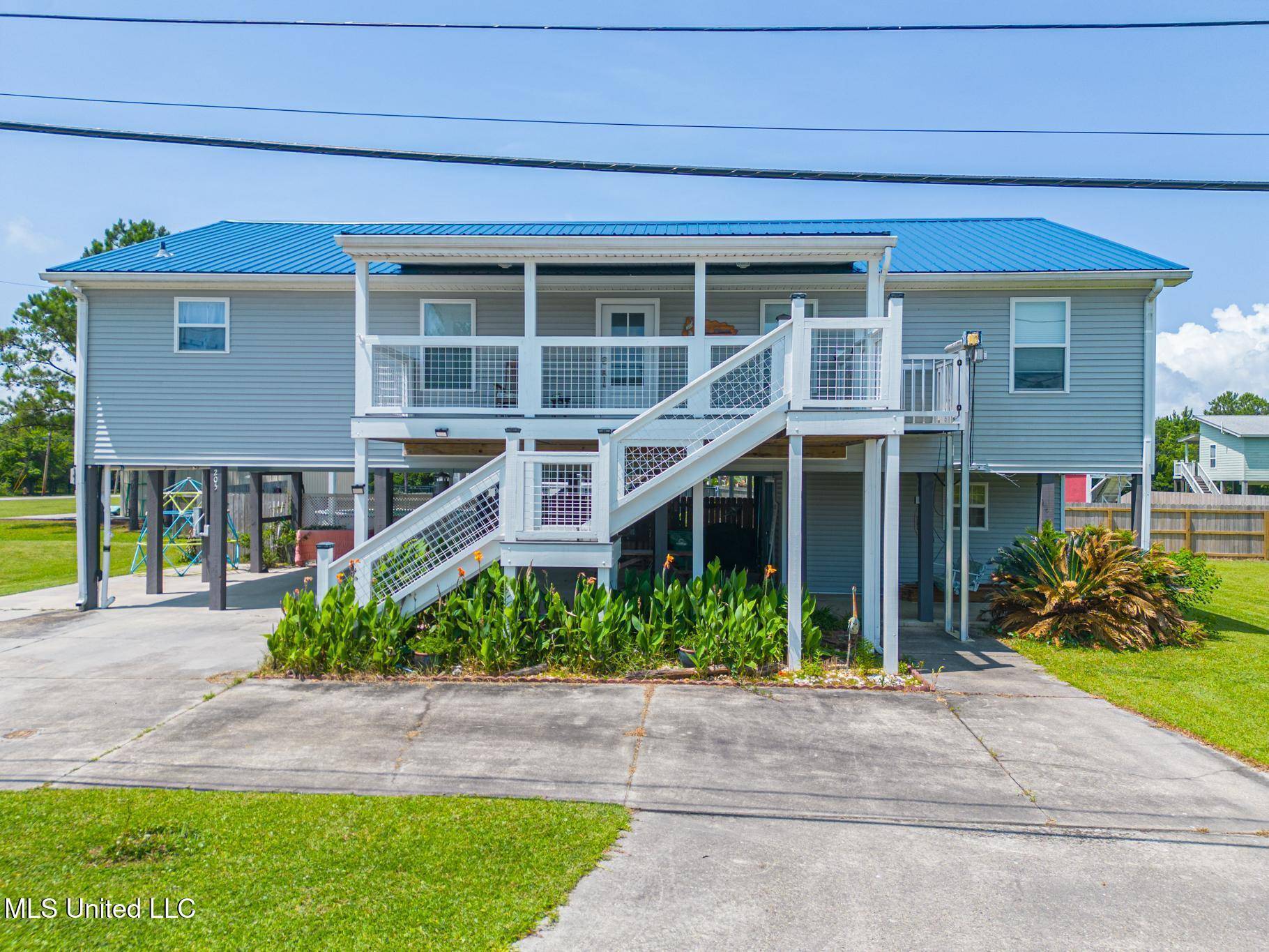 Waveland, MS 39576,205 Pine Ridge Drive
