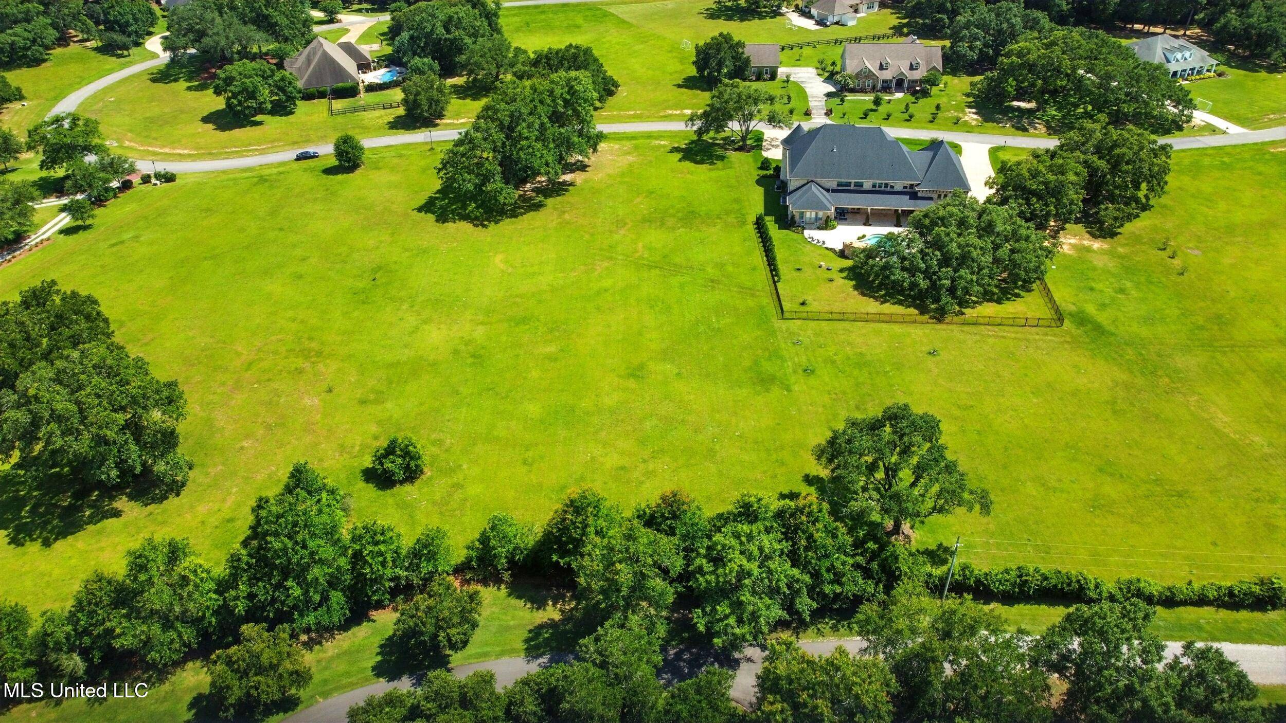 Pass Christian, MS 39571,Stablewood Circle
