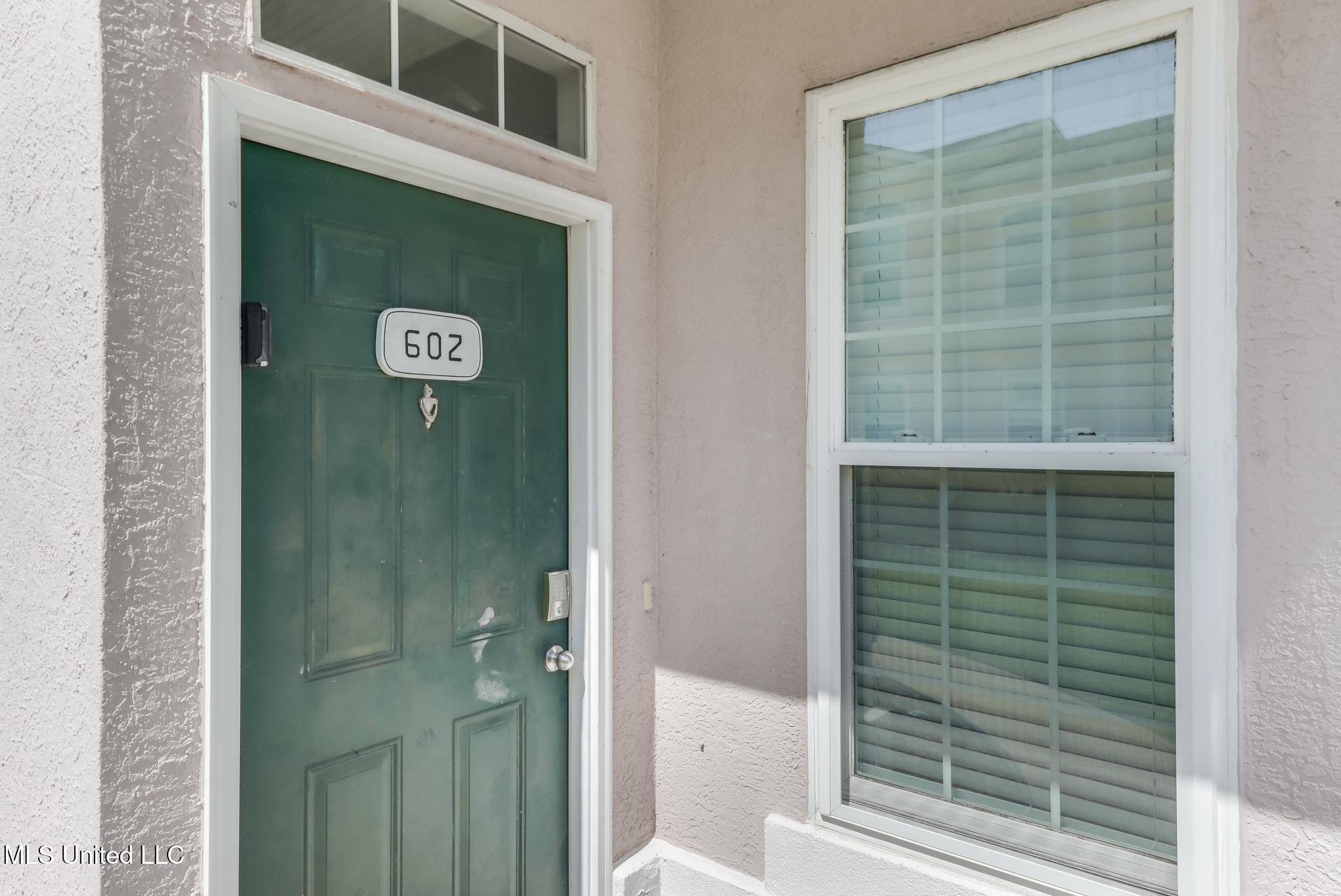 Gulfport, MS 39507,2252 Beach Drive #602