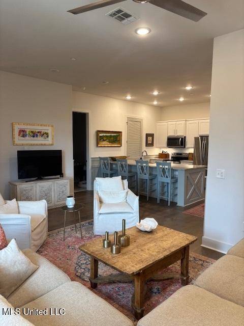 Starkville, MS 39759,509 University Drive