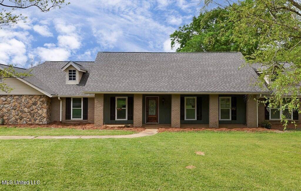 Clinton, MS 39056,5285 Williamson Rd