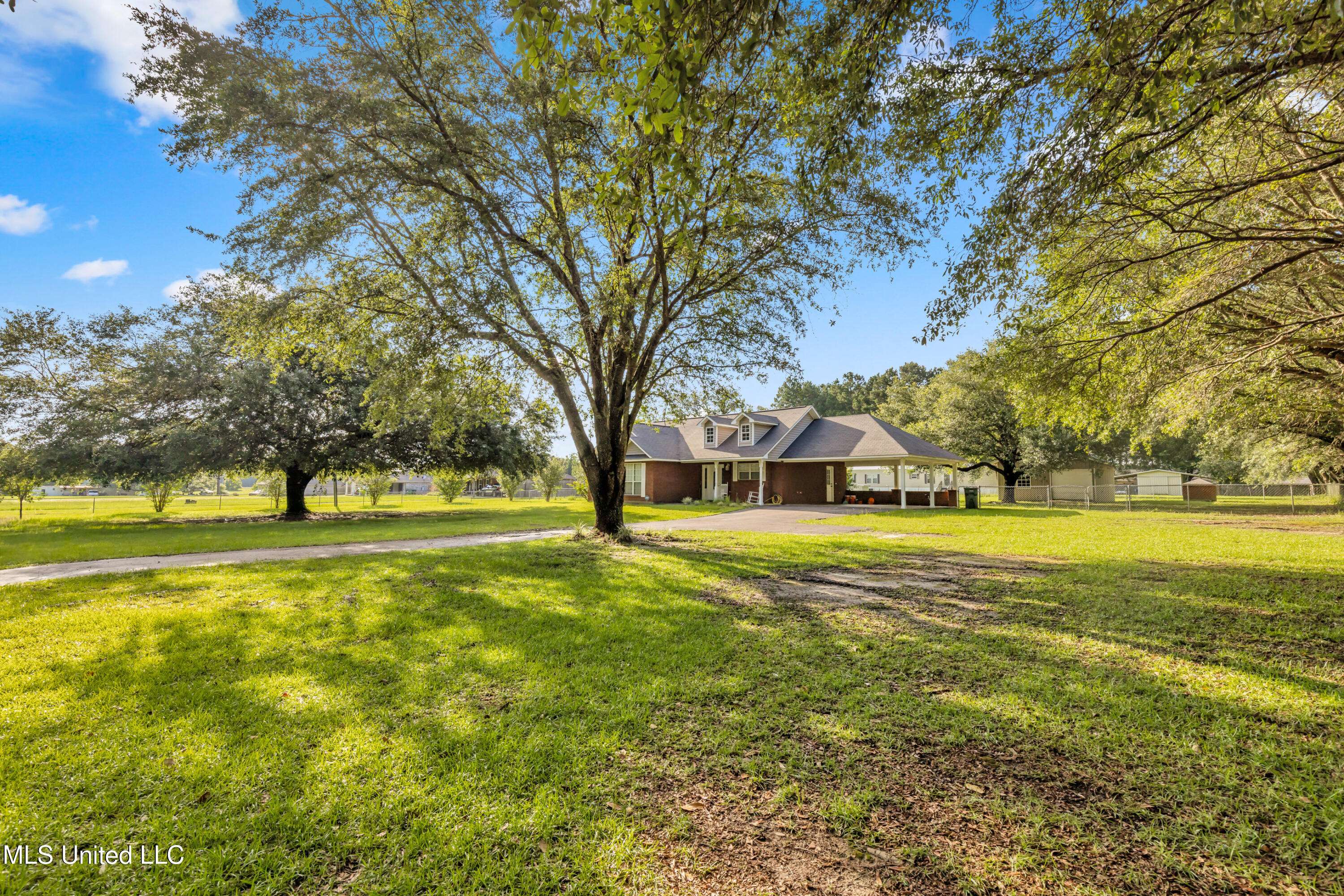 Lucedale, MS 39452,6825 Whites Farm Road