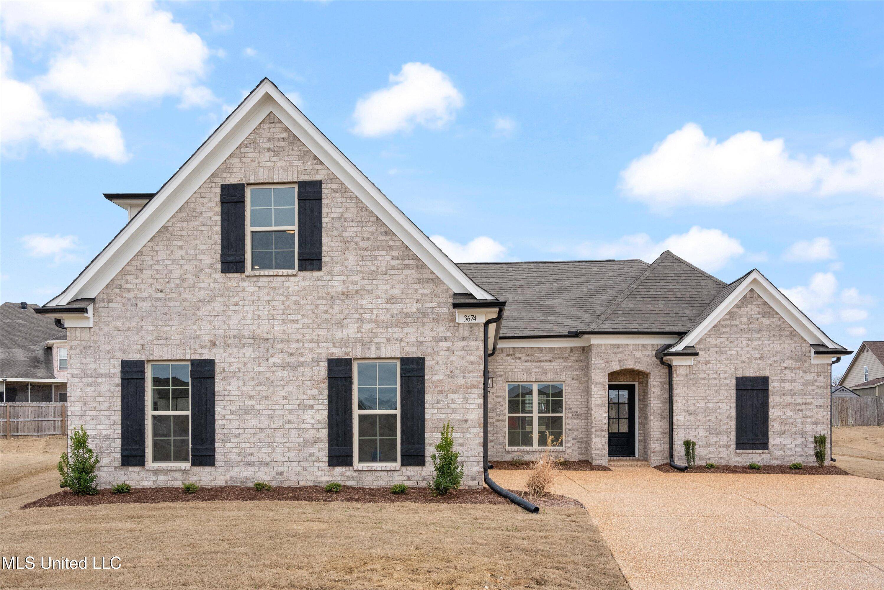Hernando, MS 38632,896 Andys Way
