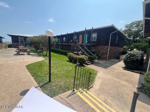 Pass Christian, MS 39571,1550 E Second Street #P91