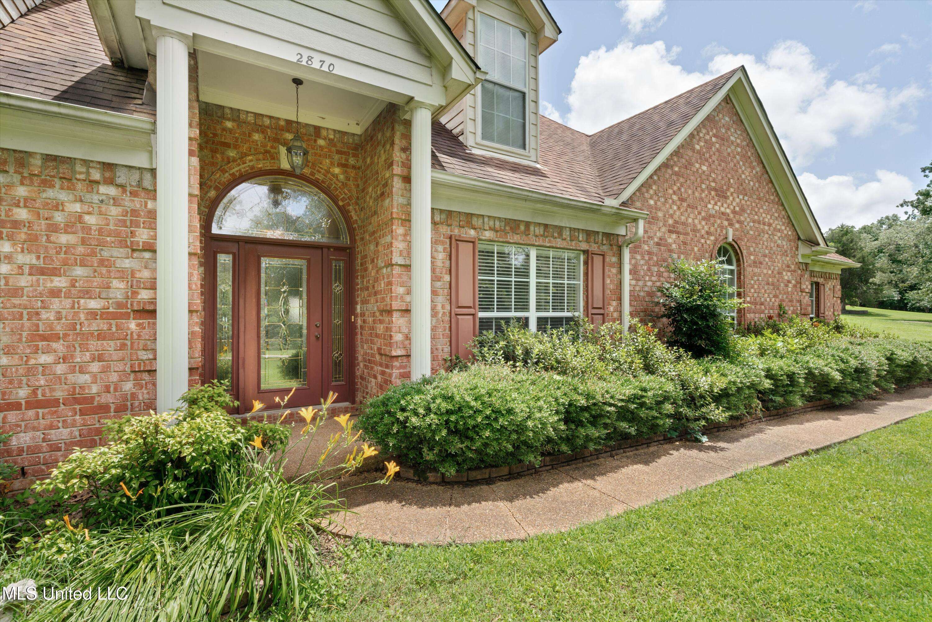 Byhalia, MS 38611,2870 Allyson Gene Cove