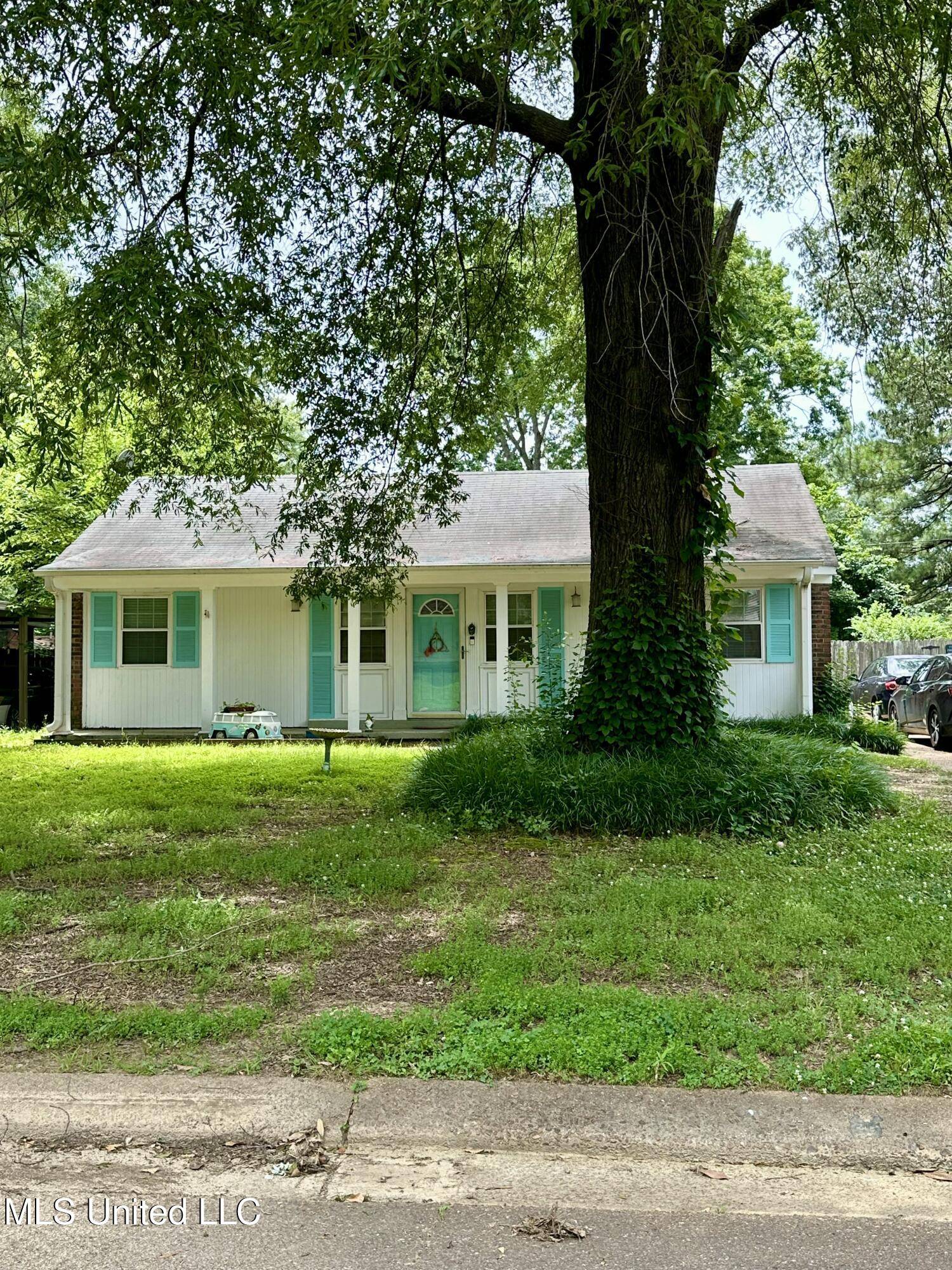Southaven, MS 38671,8215 Whitehead Drive