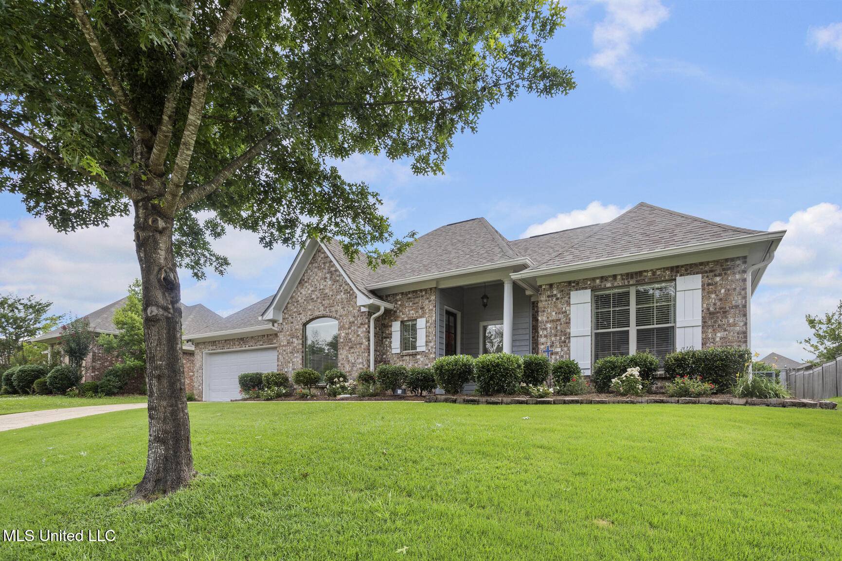 Clinton, MS 39056,118 Rockbridge Circle