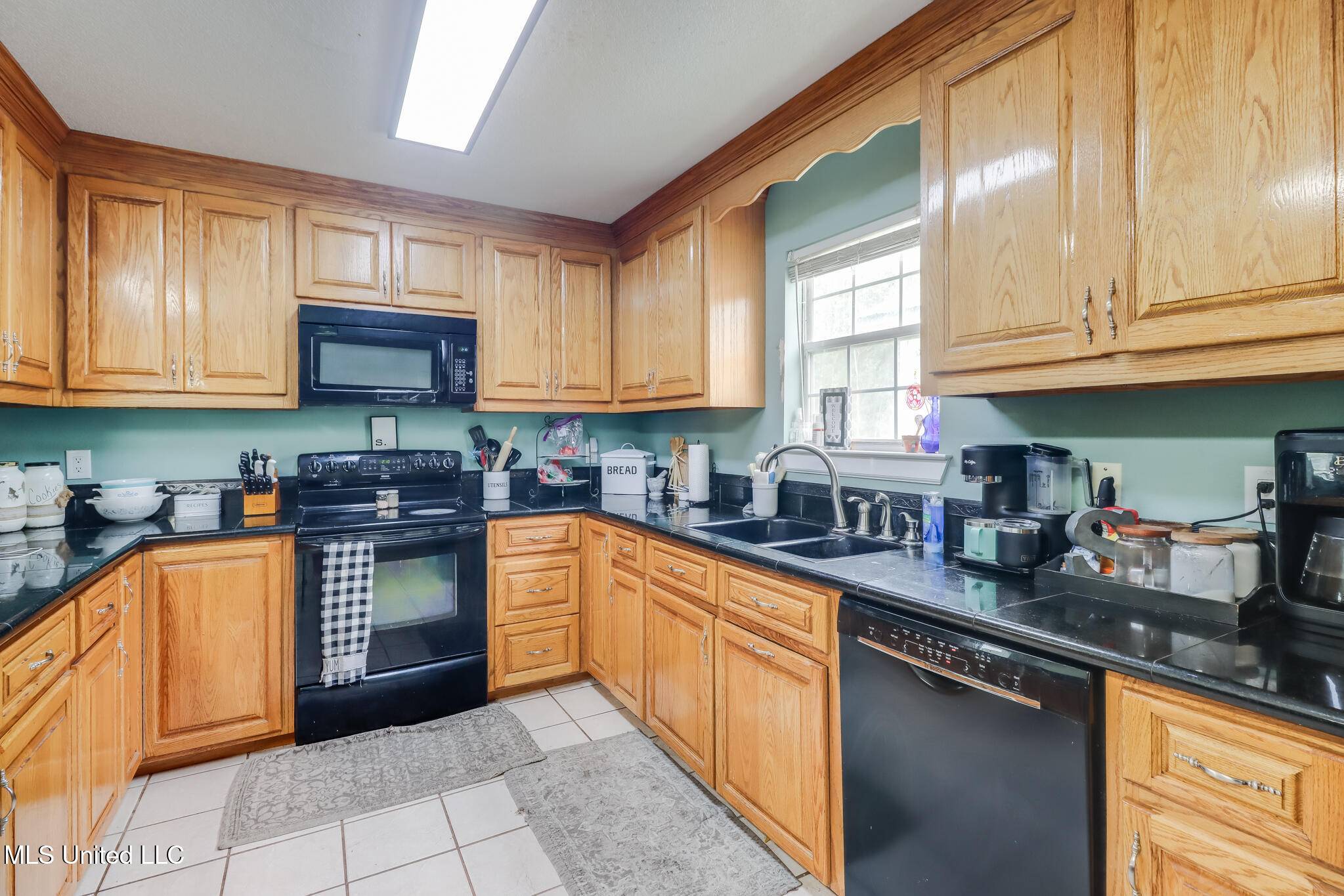 Long Beach, MS 39560,5421 Espy Avenue
