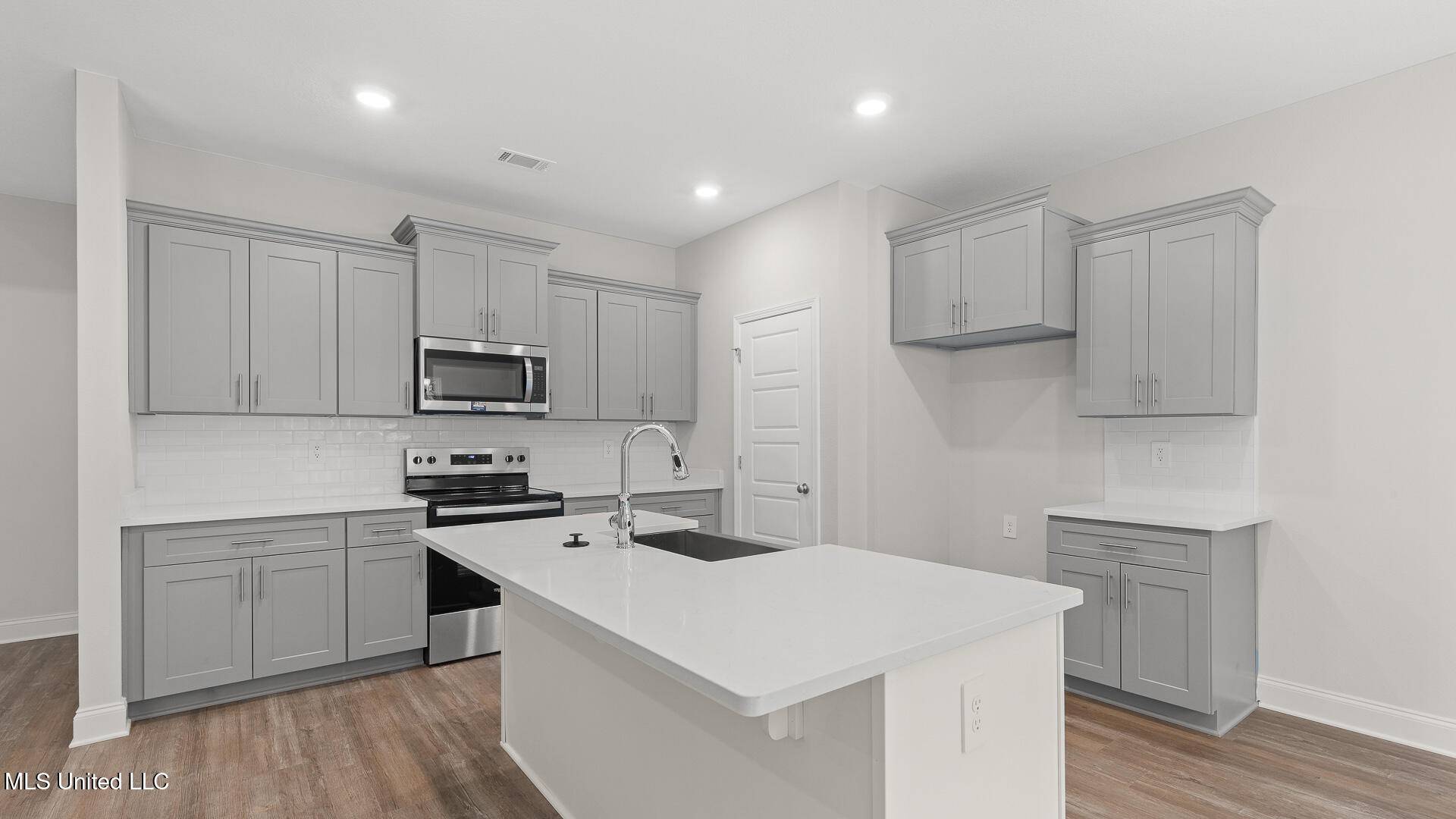 Gulfport, MS 39503,16066 Blue Ridge Drive