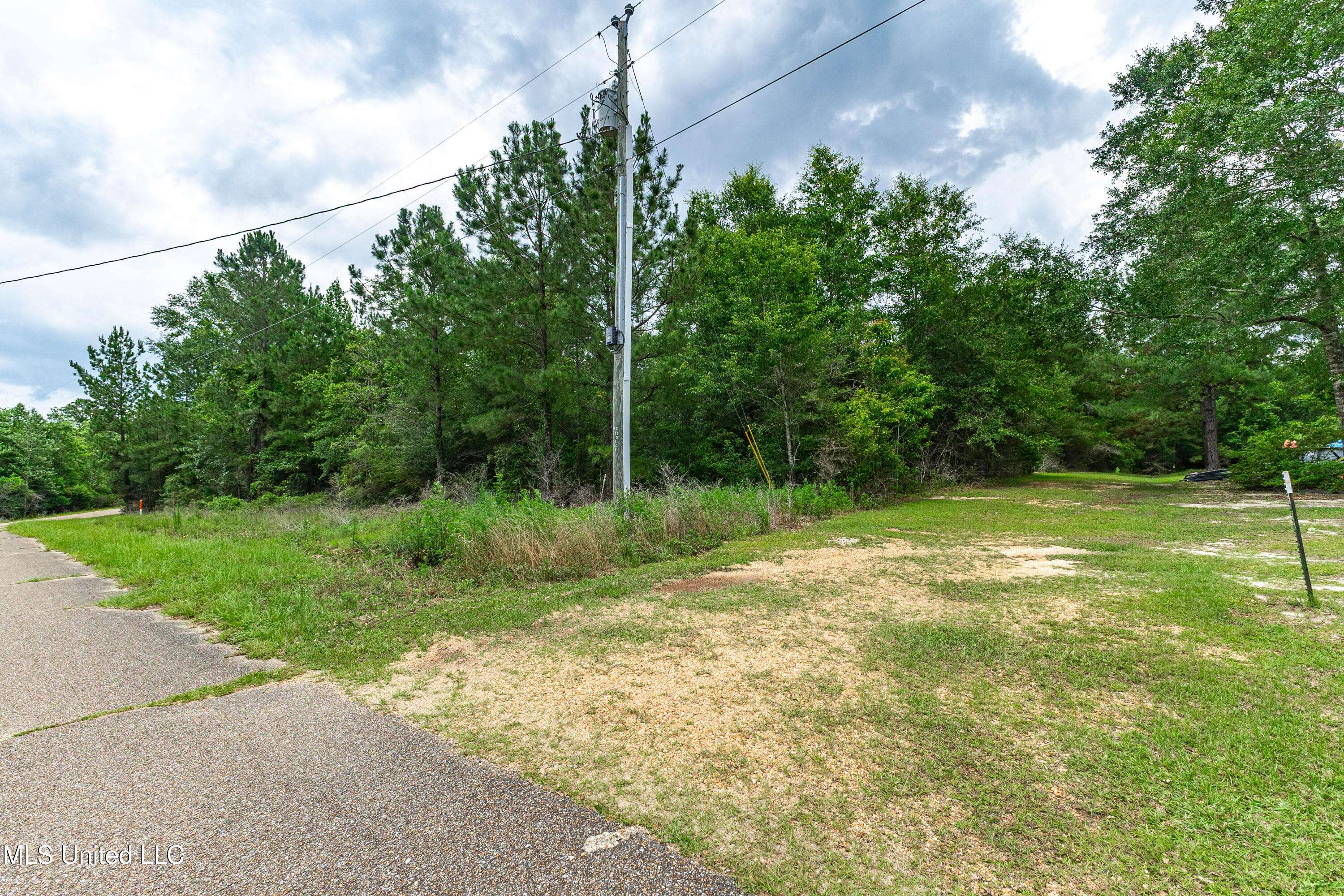 Perkinston, MS 39573,12 Jacob Michael Drive