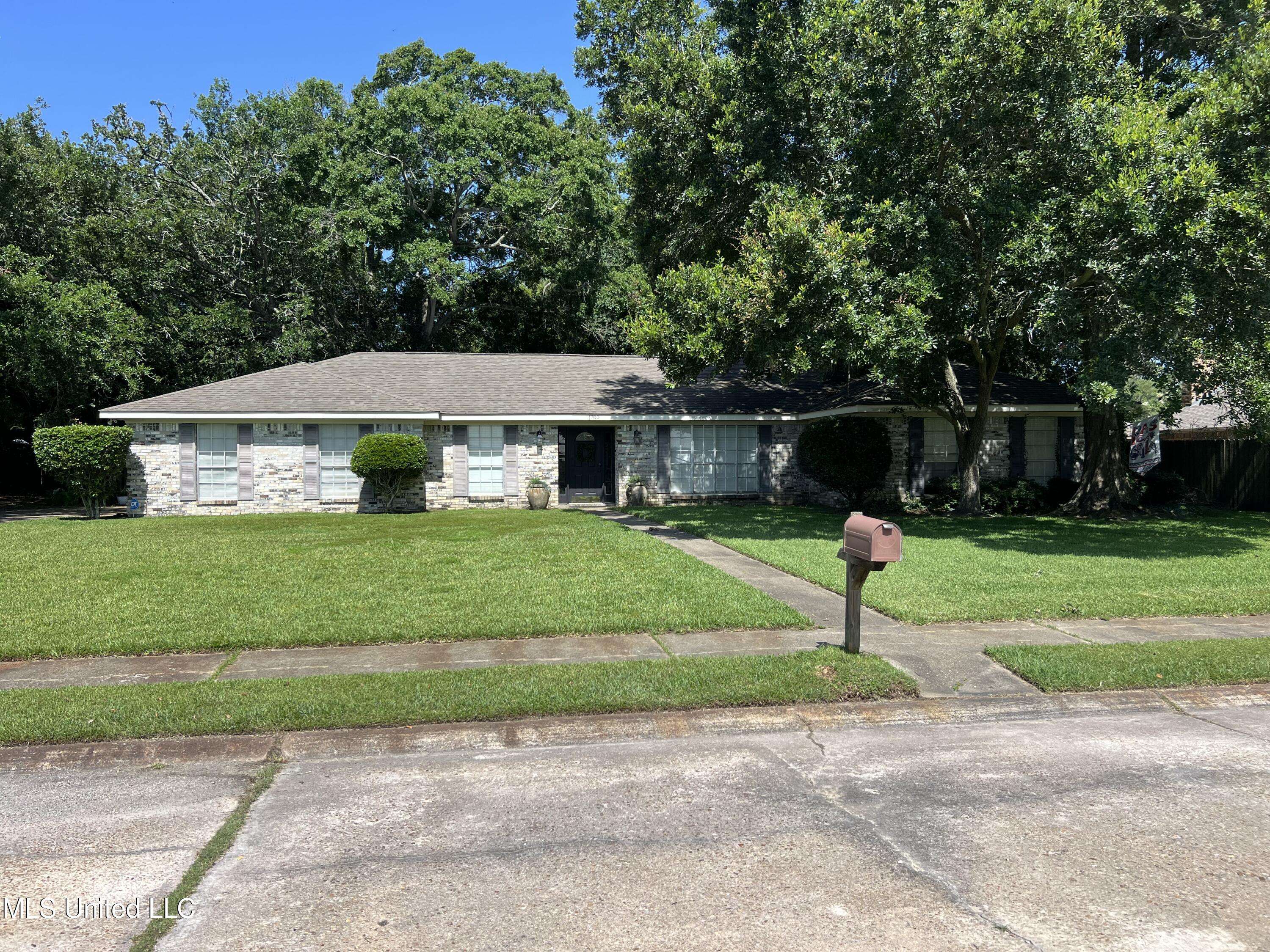Pascagoula, MS 39581,1700 Baptiste Street