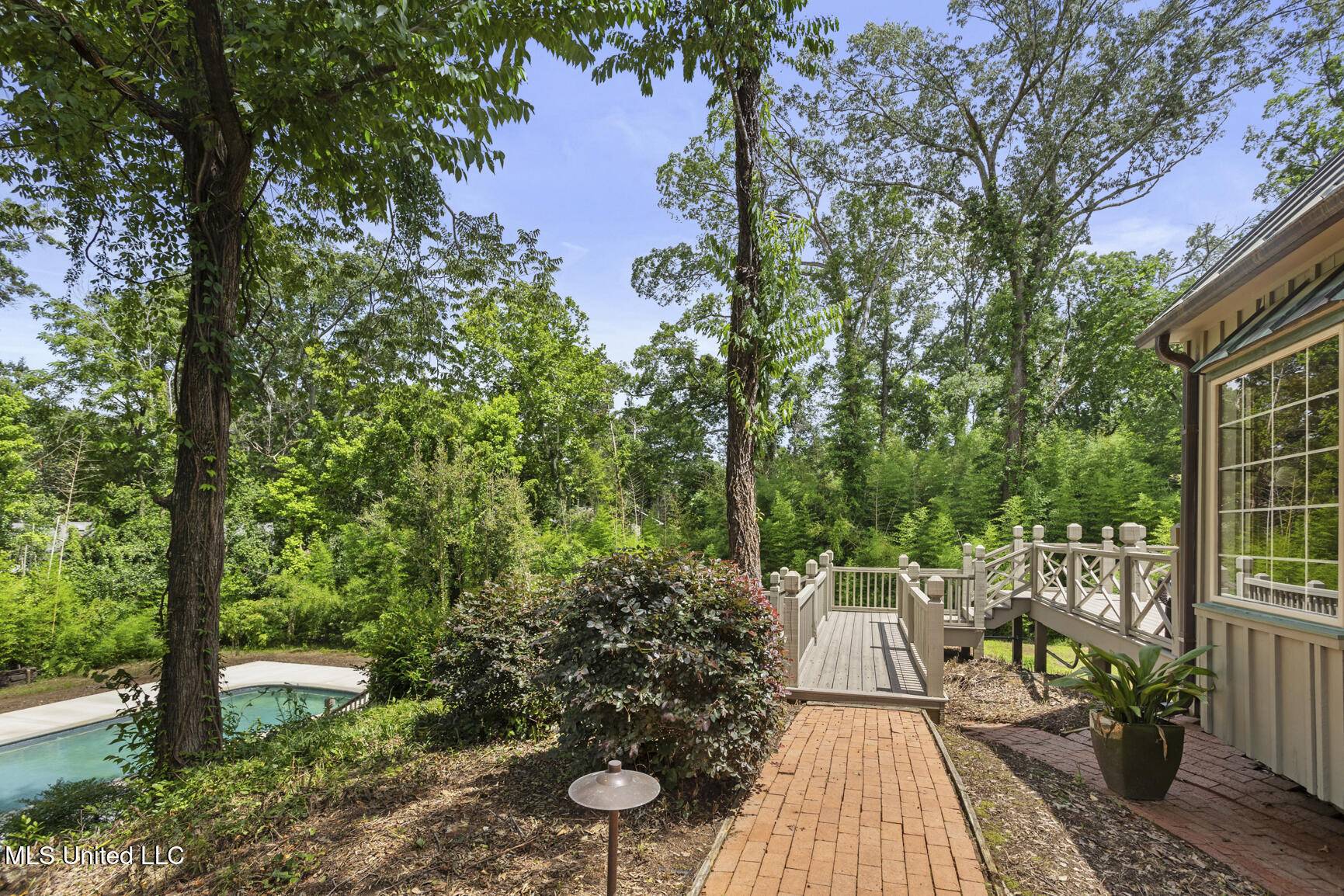 Jackson, MS 39216,3651 Woodward Place
