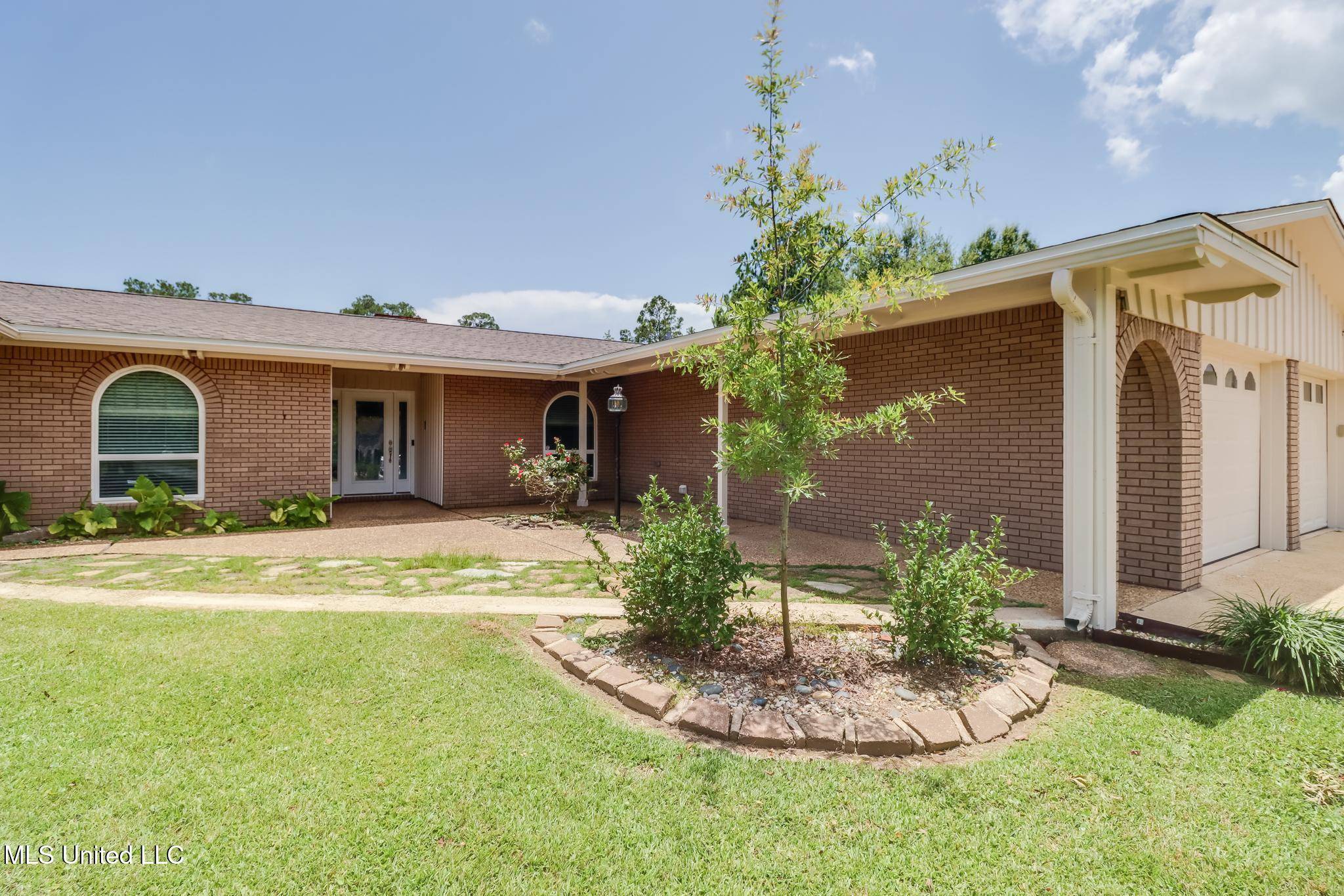 Gulfport, MS 39507,12 Bayou View Drive