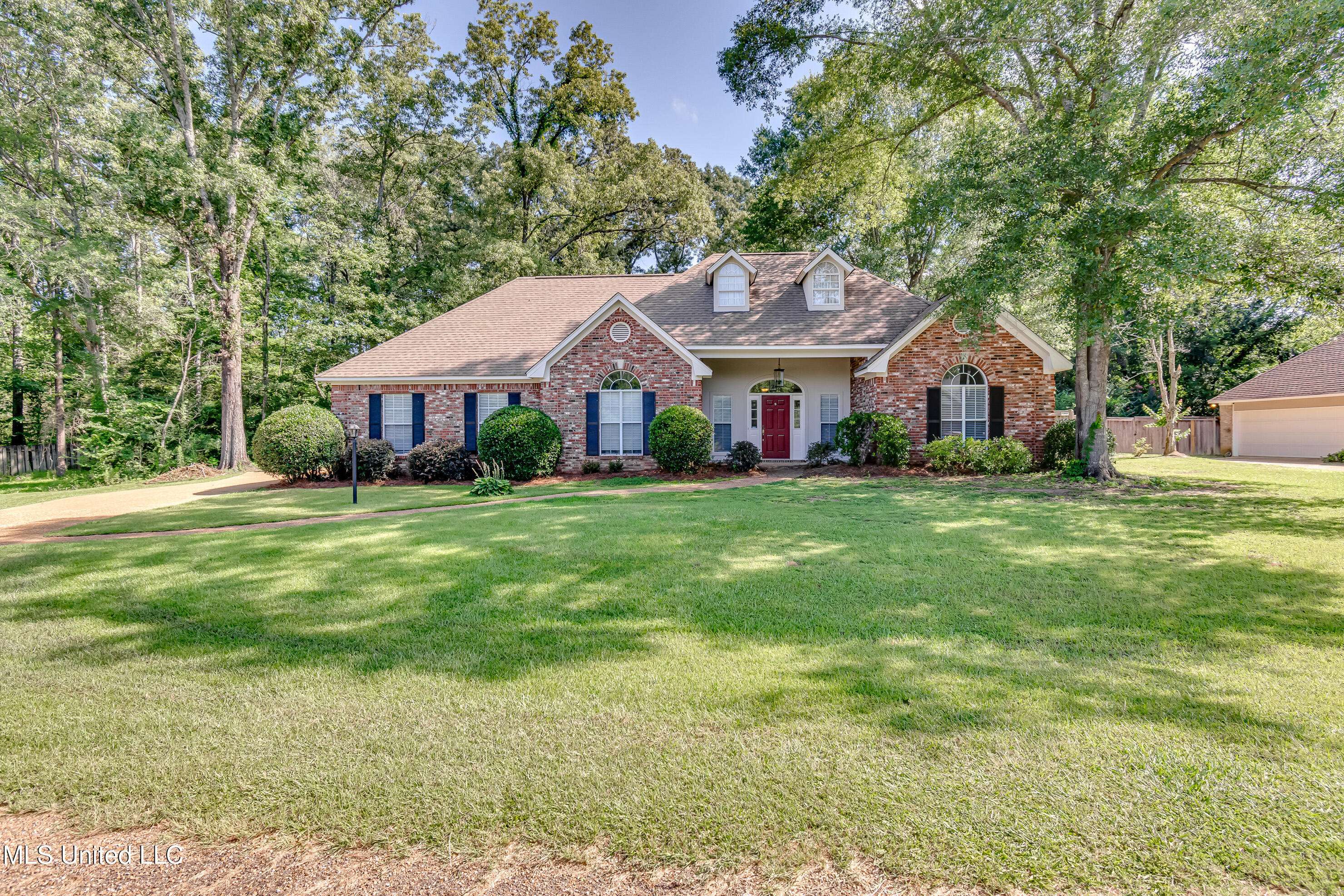 Jackson, MS 39212,300 Wildwood Boulevard