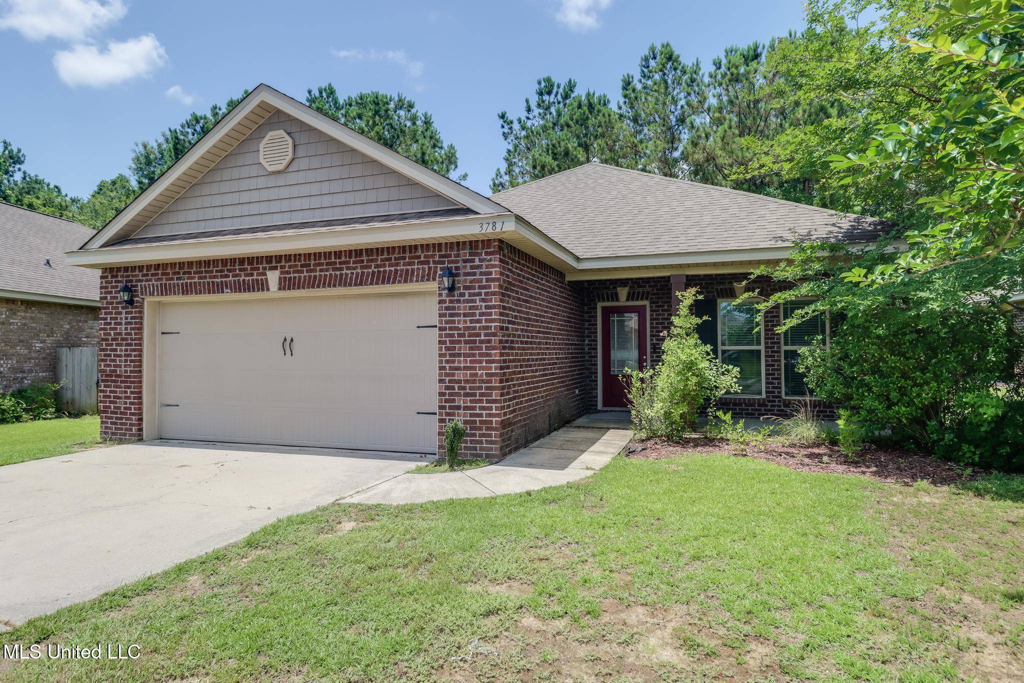 D'iberville, MS 39540,3781 River Trace Drive