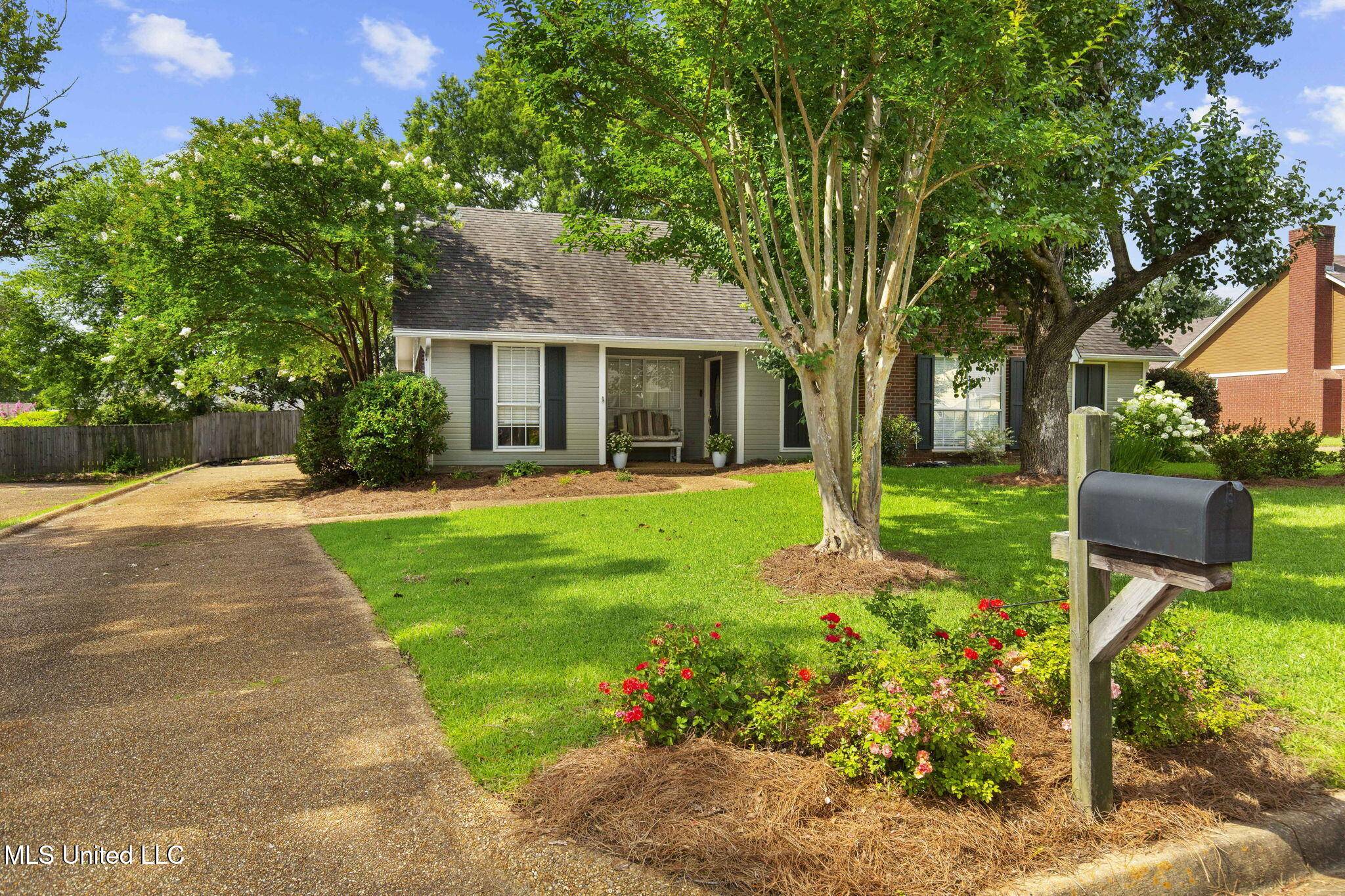 Madison, MS 39110,215 Cobblestone Drive