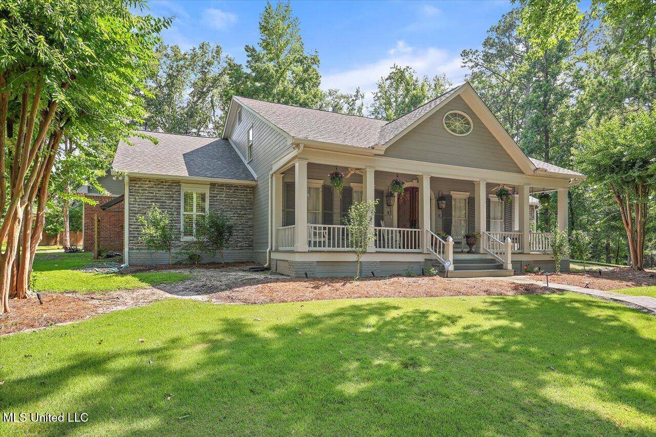 Clinton, MS 39056,2 White Oak Place
