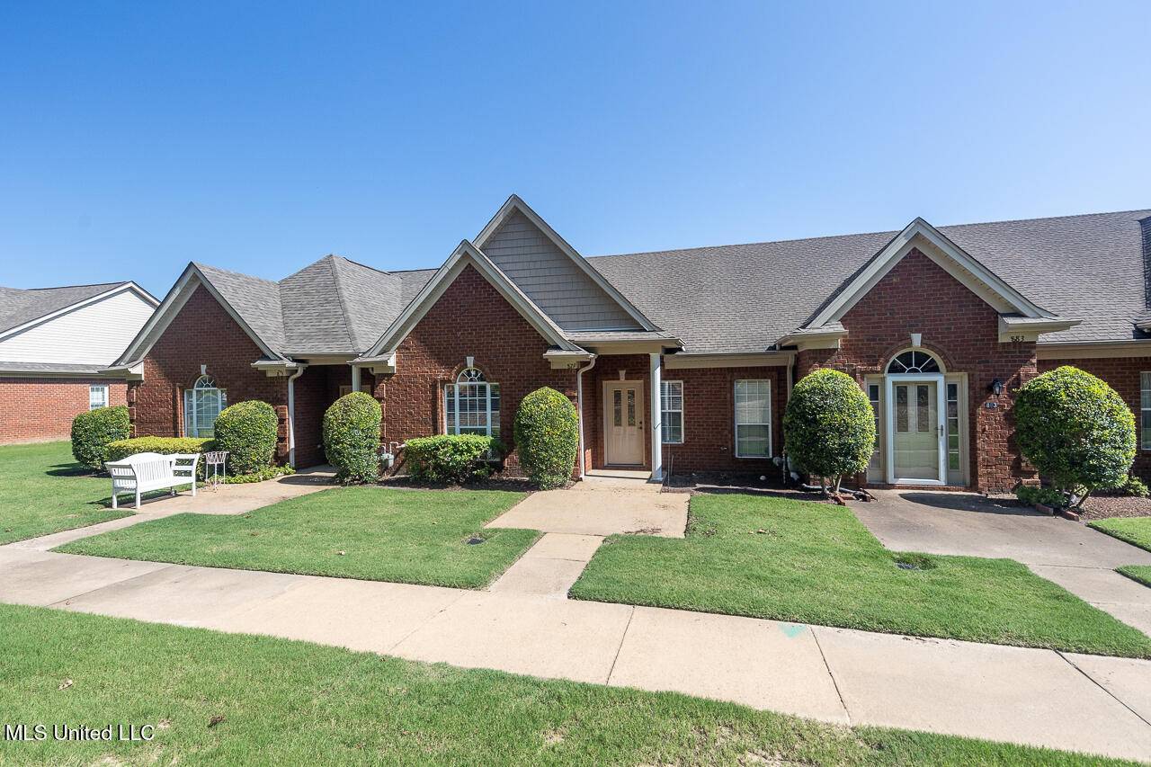 Hernando, MS 38632,879 Cardinal Lane