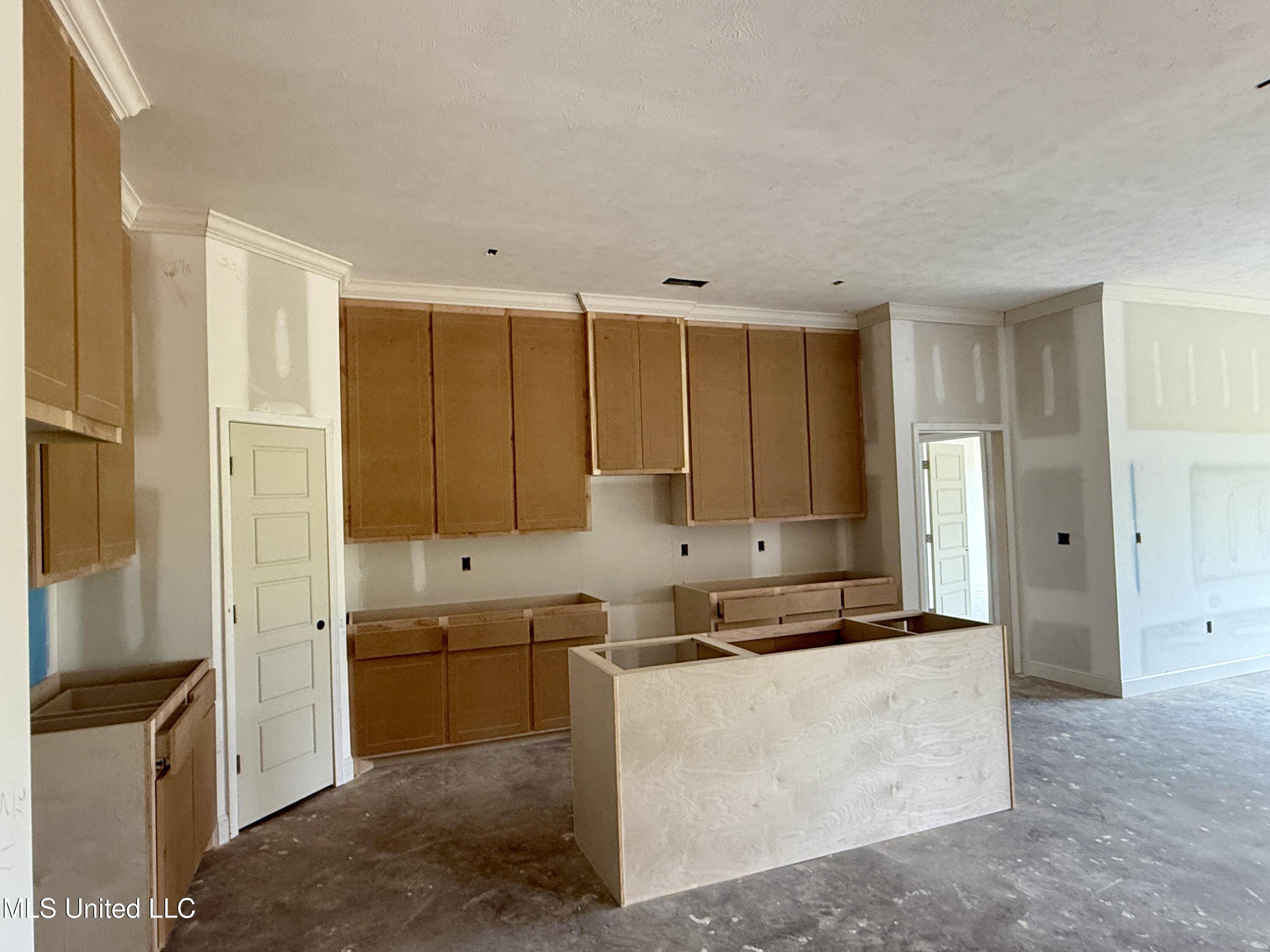Canton, MS 39046,330 Willow Way