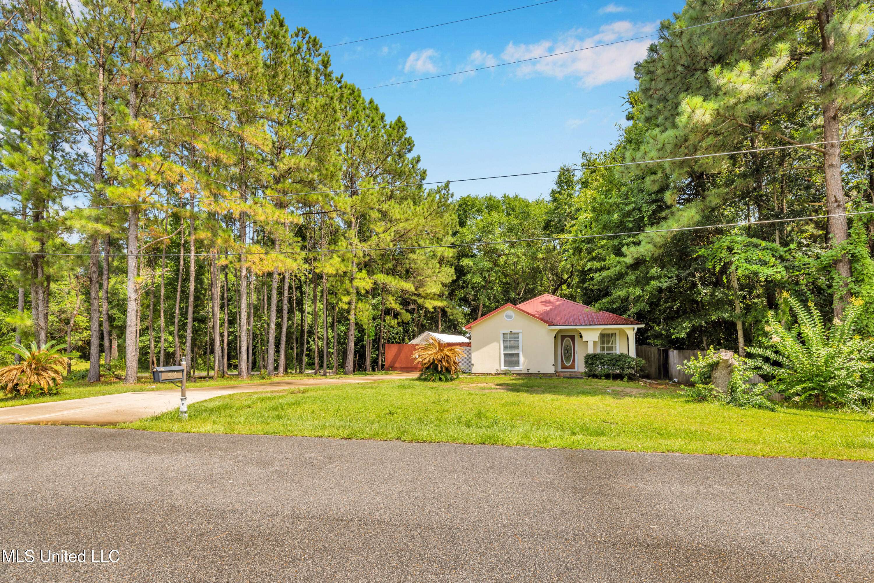 Gautier, MS 39553,3005 Robalo Drive