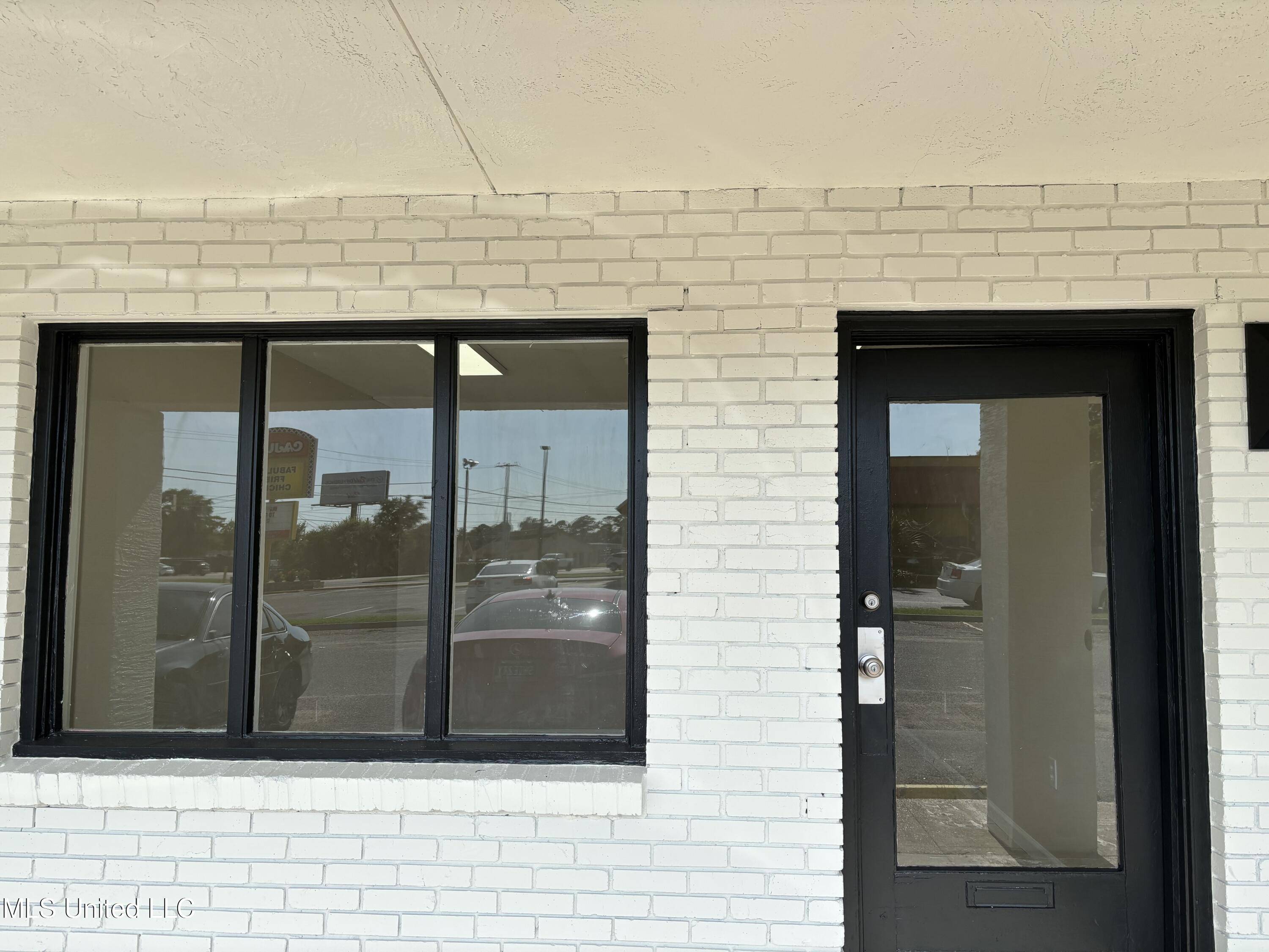 Gulfport, MS 39507,200 Pass Road #8