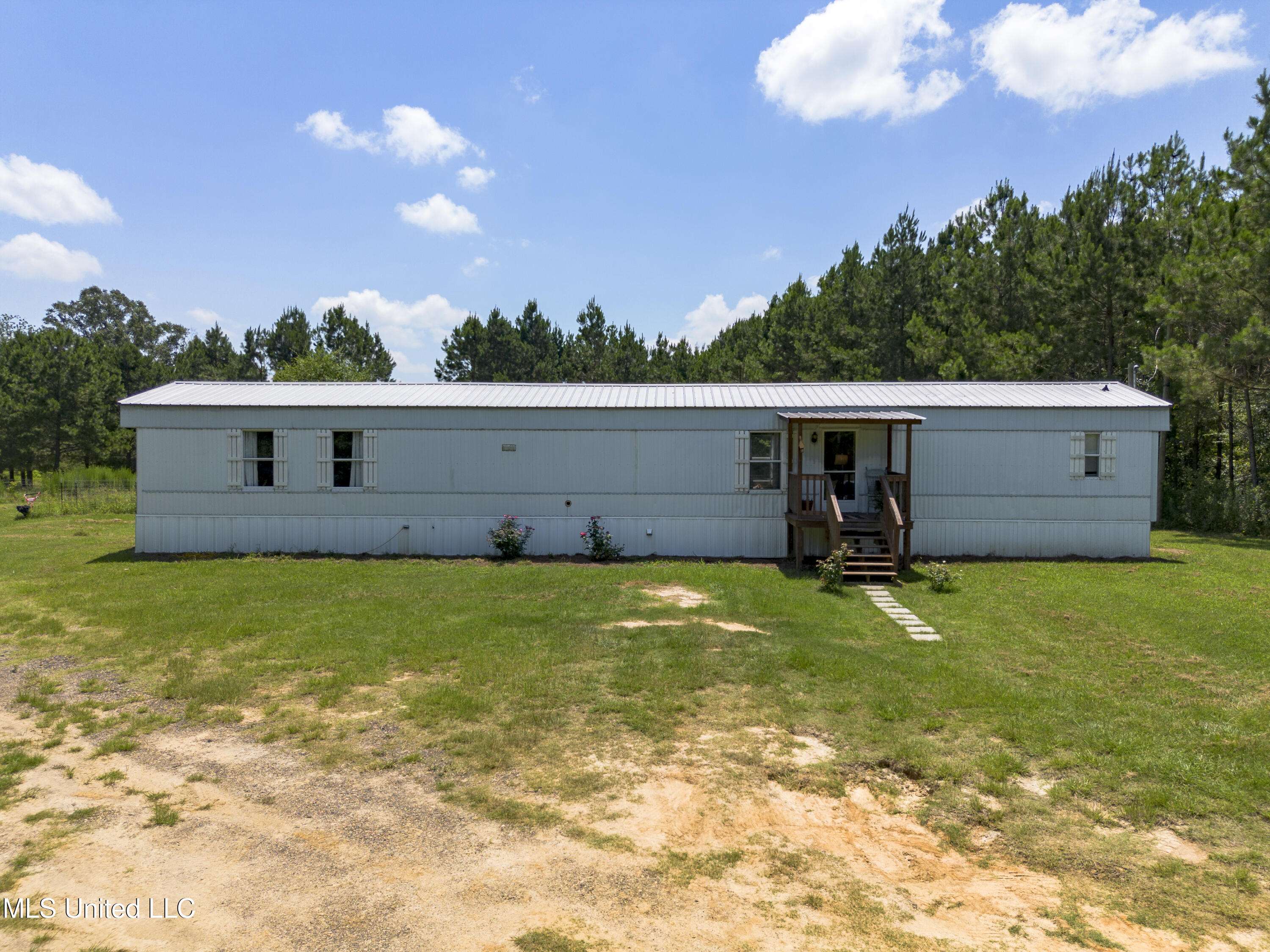 Magee, MS 39111,284 Stubbs Rd Road