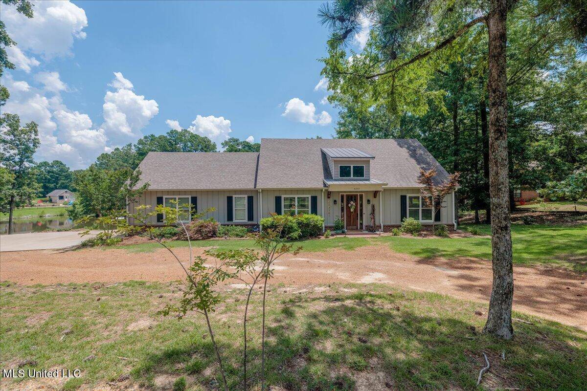 Southaven, MS 38671,5212 Bent Road