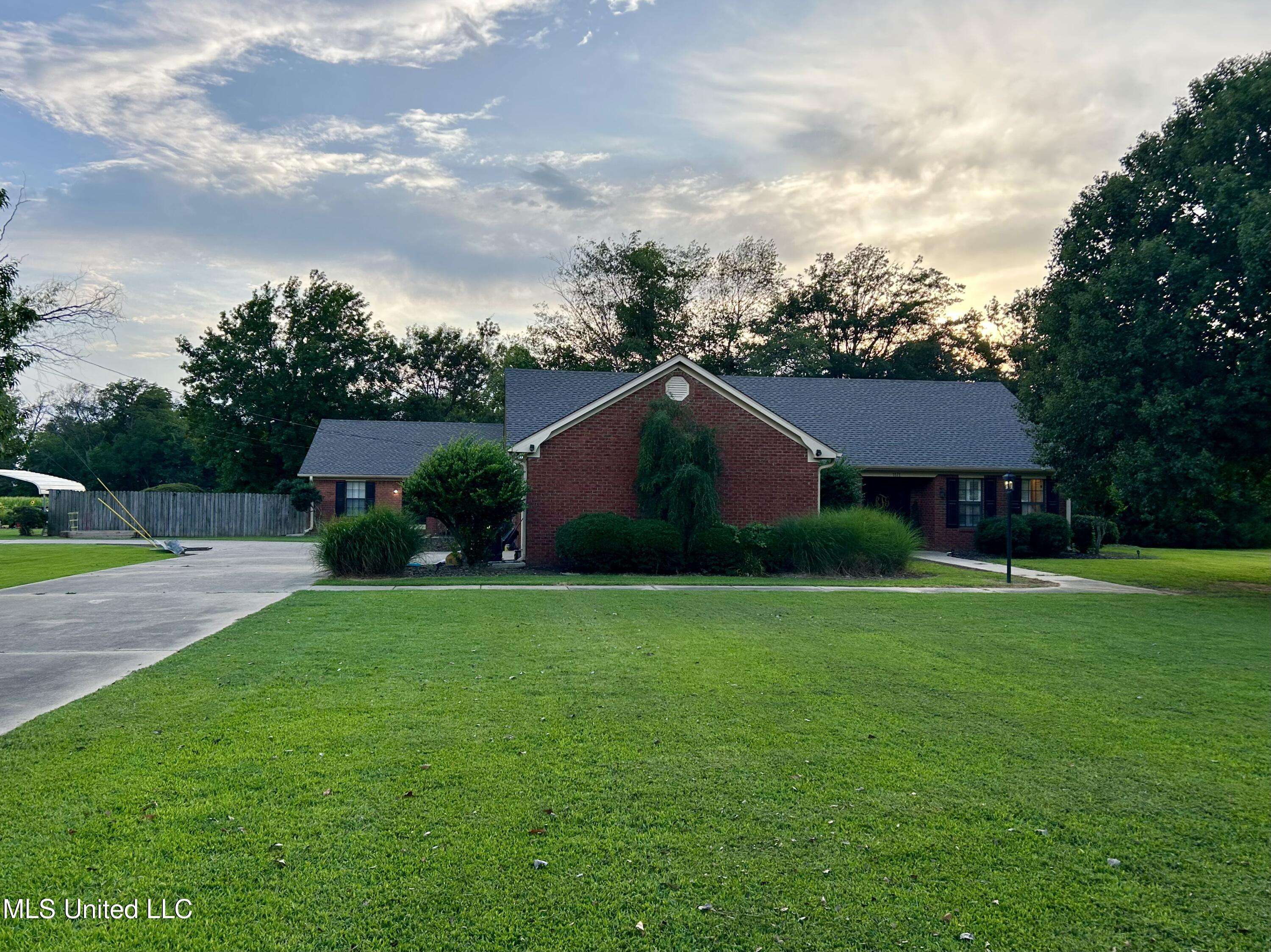 Boyle, MS 38730,1171 S Bayou Road