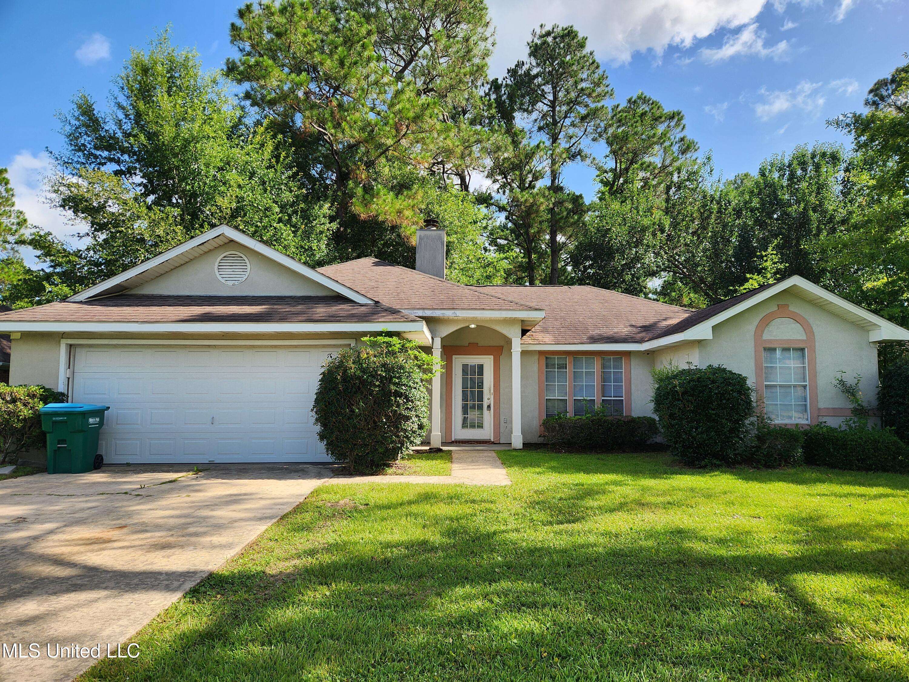 Gautier, MS 39553,7908 Martin Bluff Road