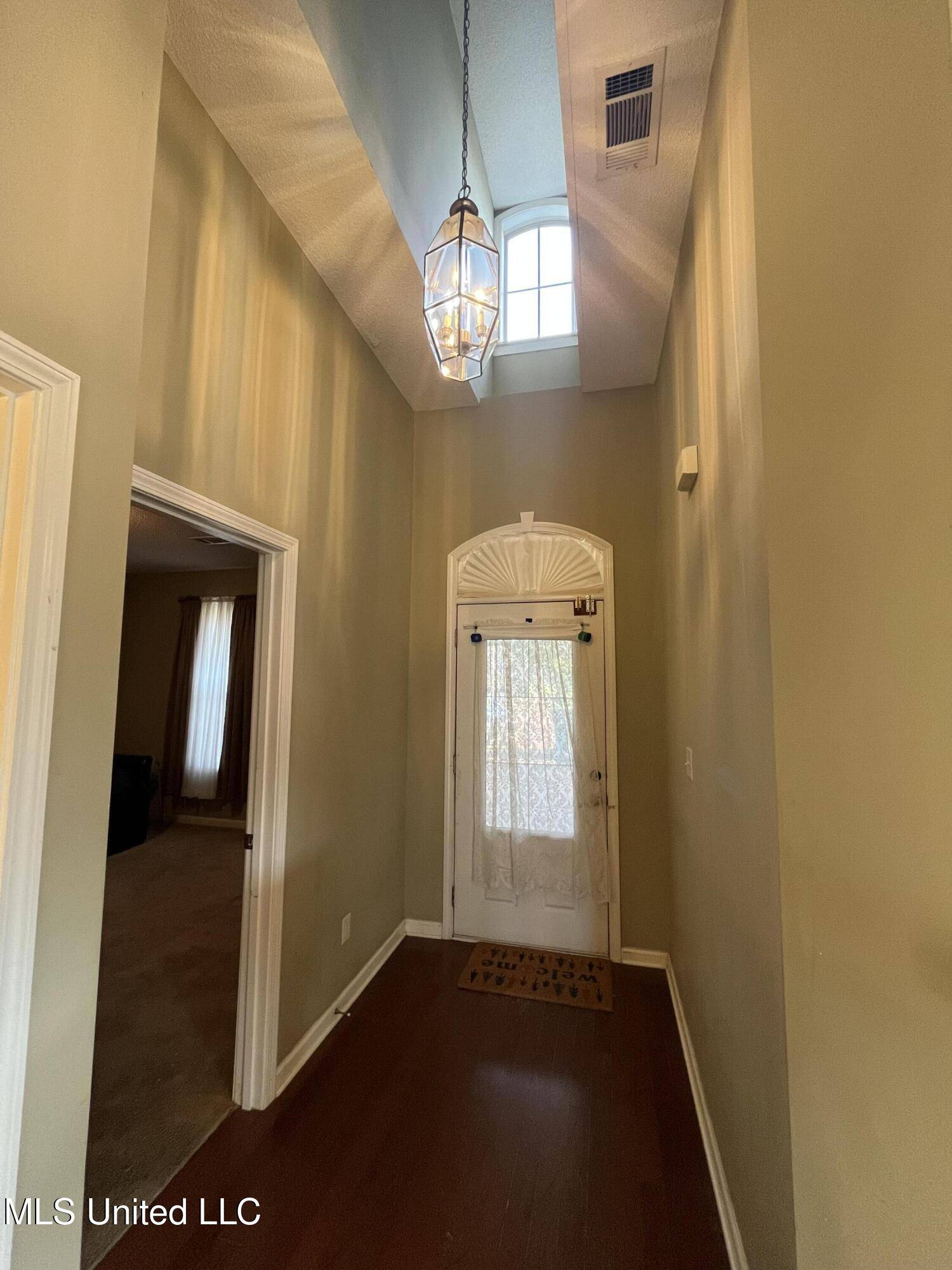 Southaven, MS 38672,1975 Enclave Cove