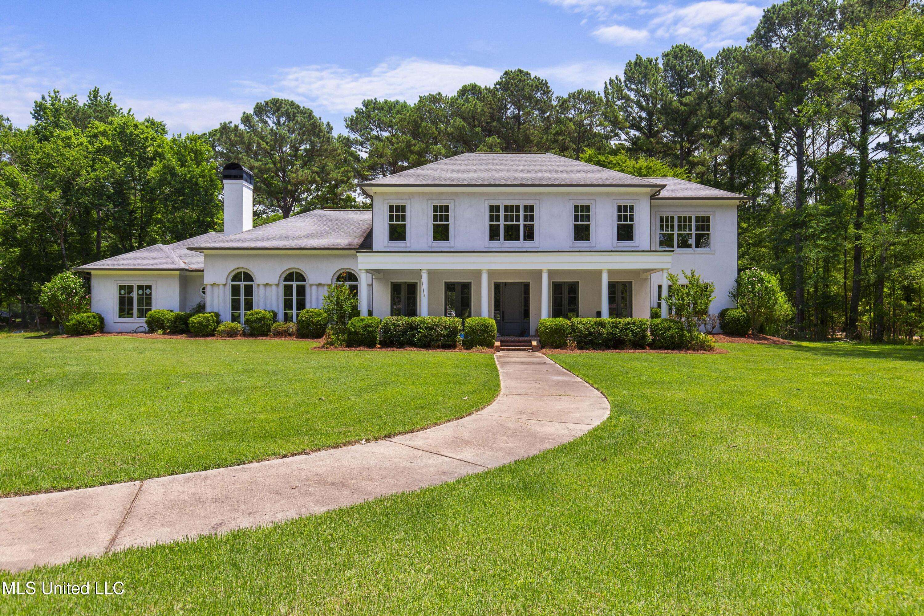 Madison, MS 39110,268 Sundial Road
