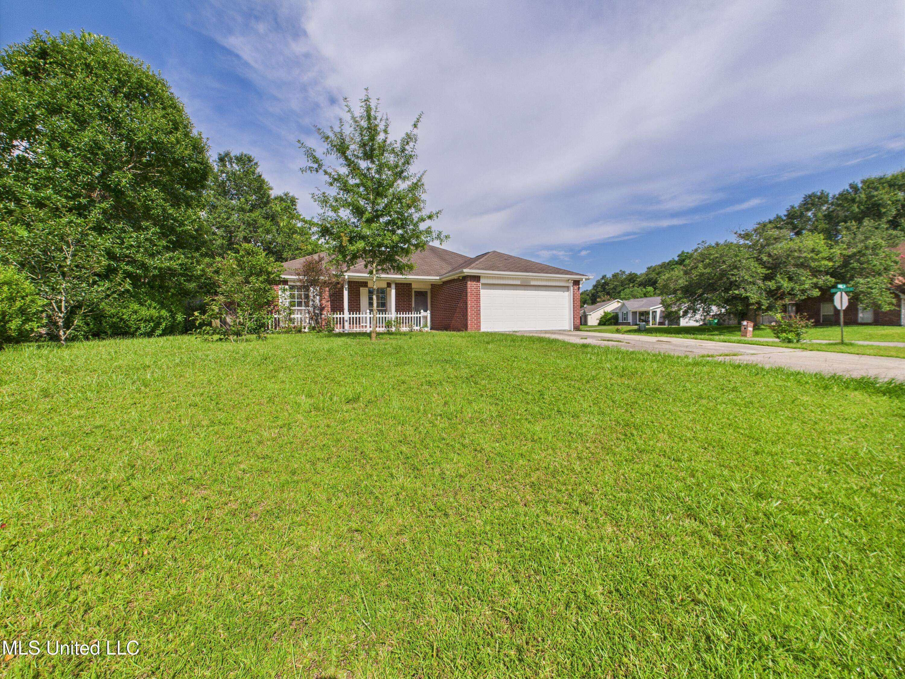 Ocean Springs, MS 39564,6700 Dove Lane