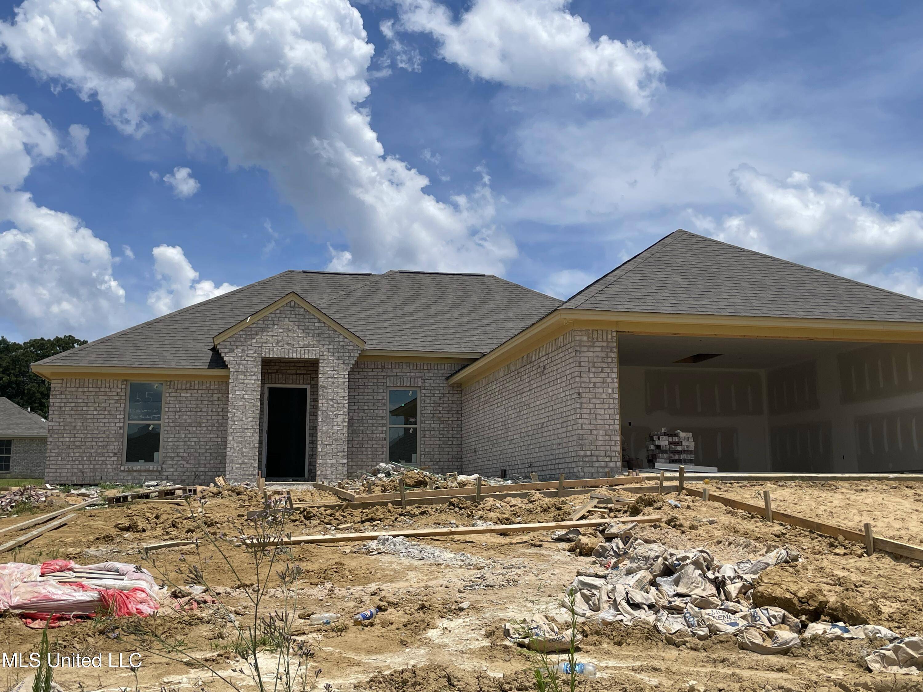 Canton, MS 39046,118 Madisonville Drive