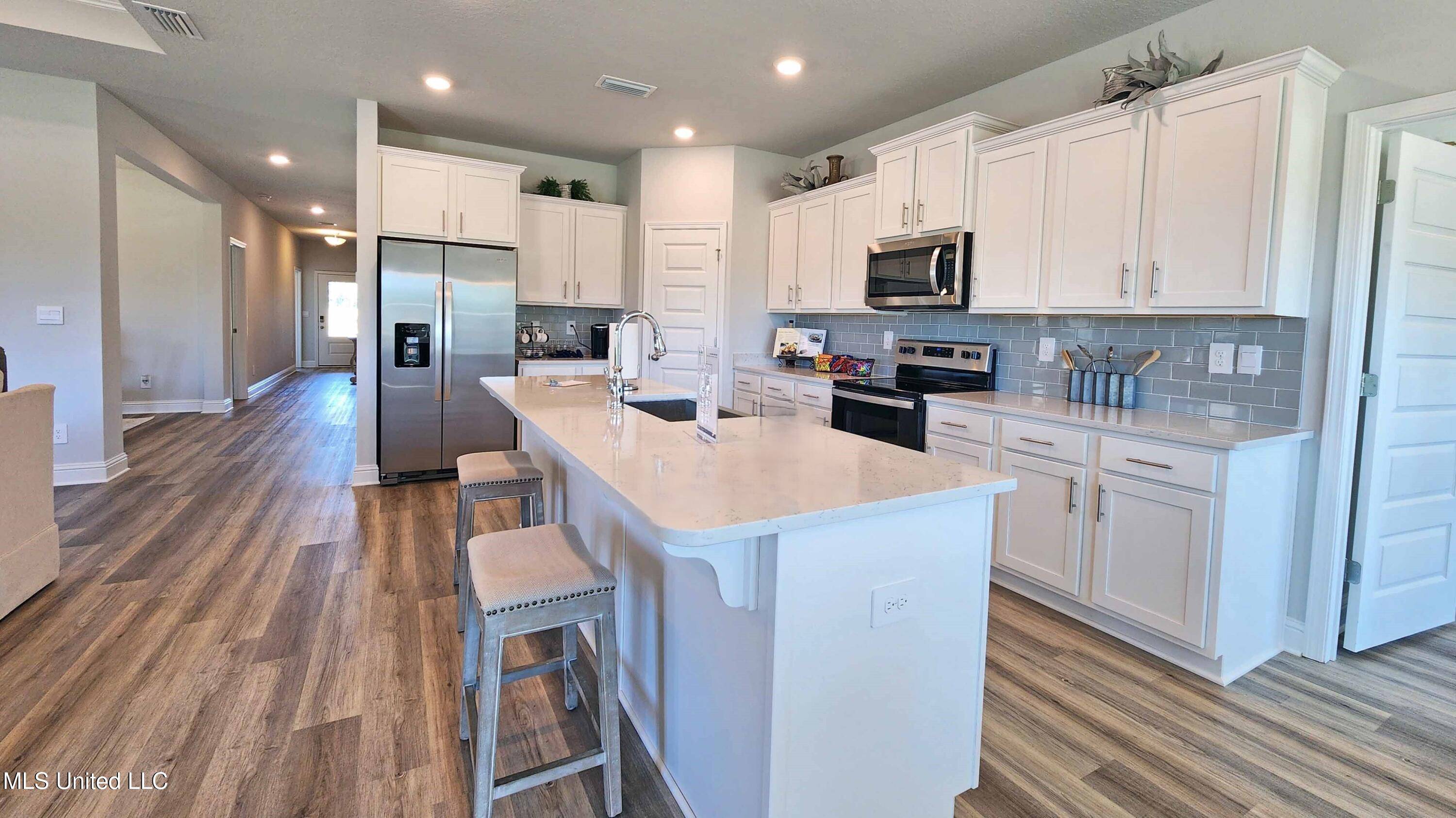 Vancleave, MS 39565,13409 Crane Drive
