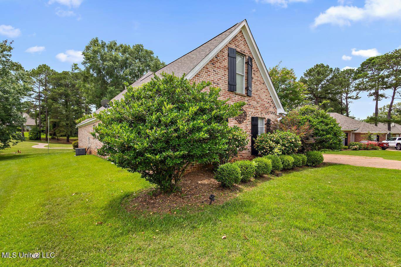 Madison, MS 39110,493 Annandale Parkway