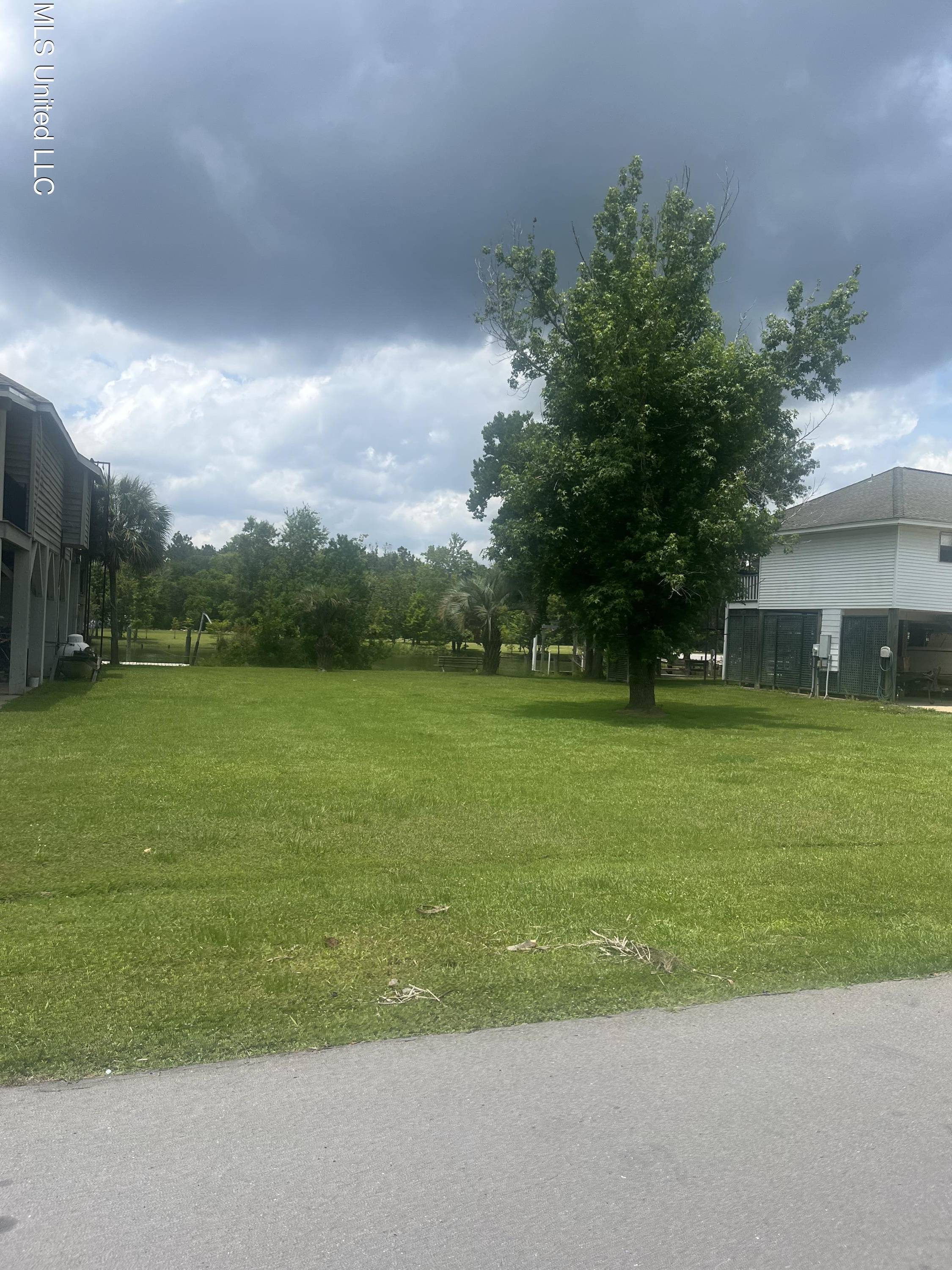 Gulfport, MS 39503,140 Riverroad