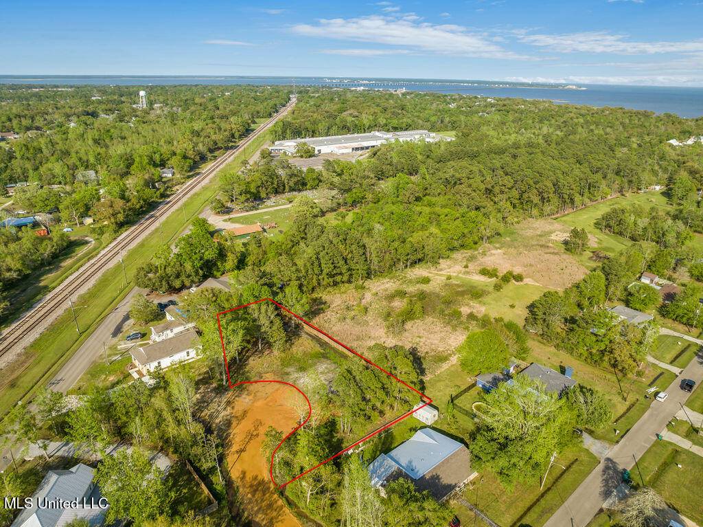 Bay Saint Louis, MS 39520,Chantilly Terrace