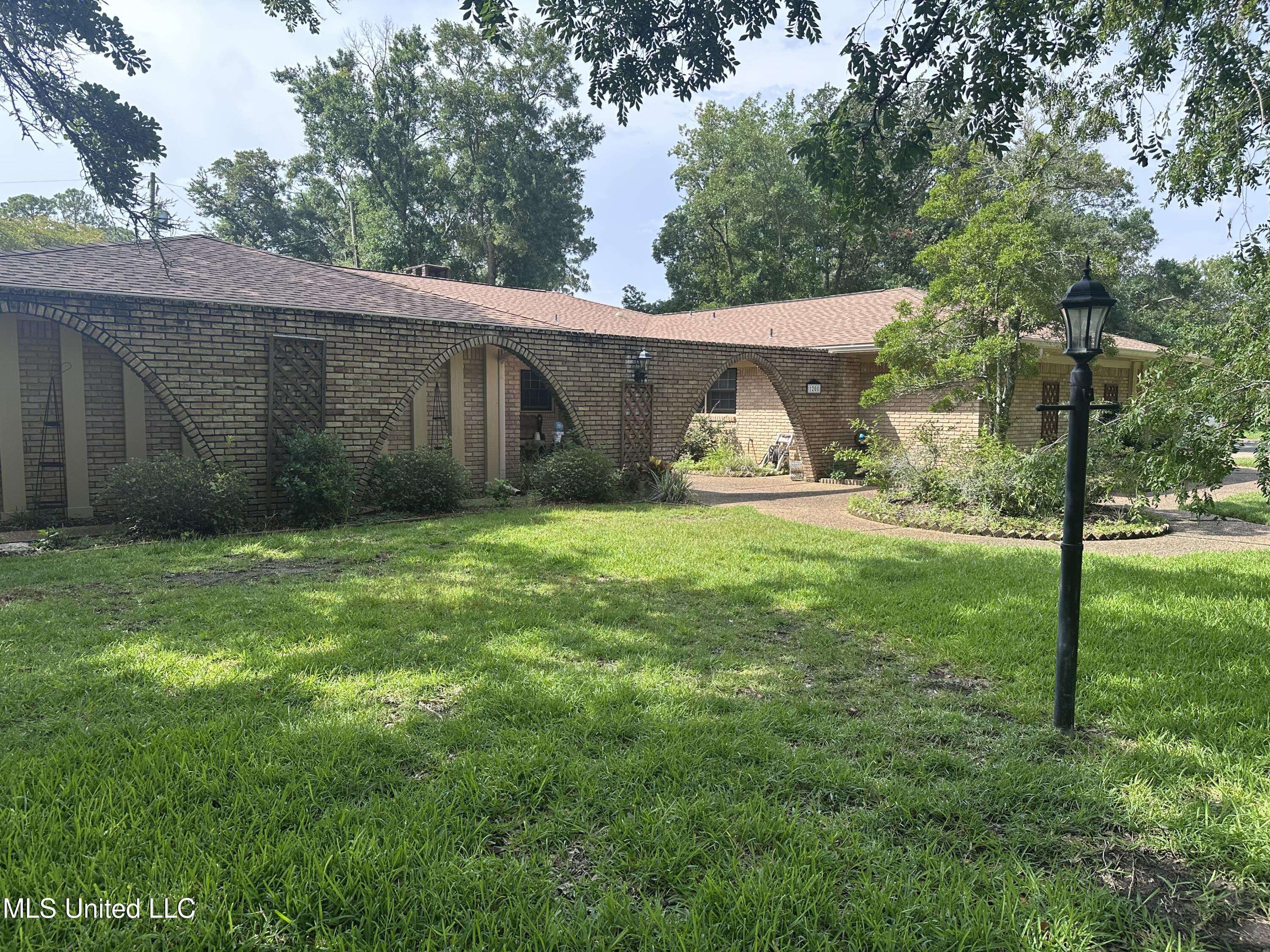 Pascagoula, MS 39567,1200 Westwood Street