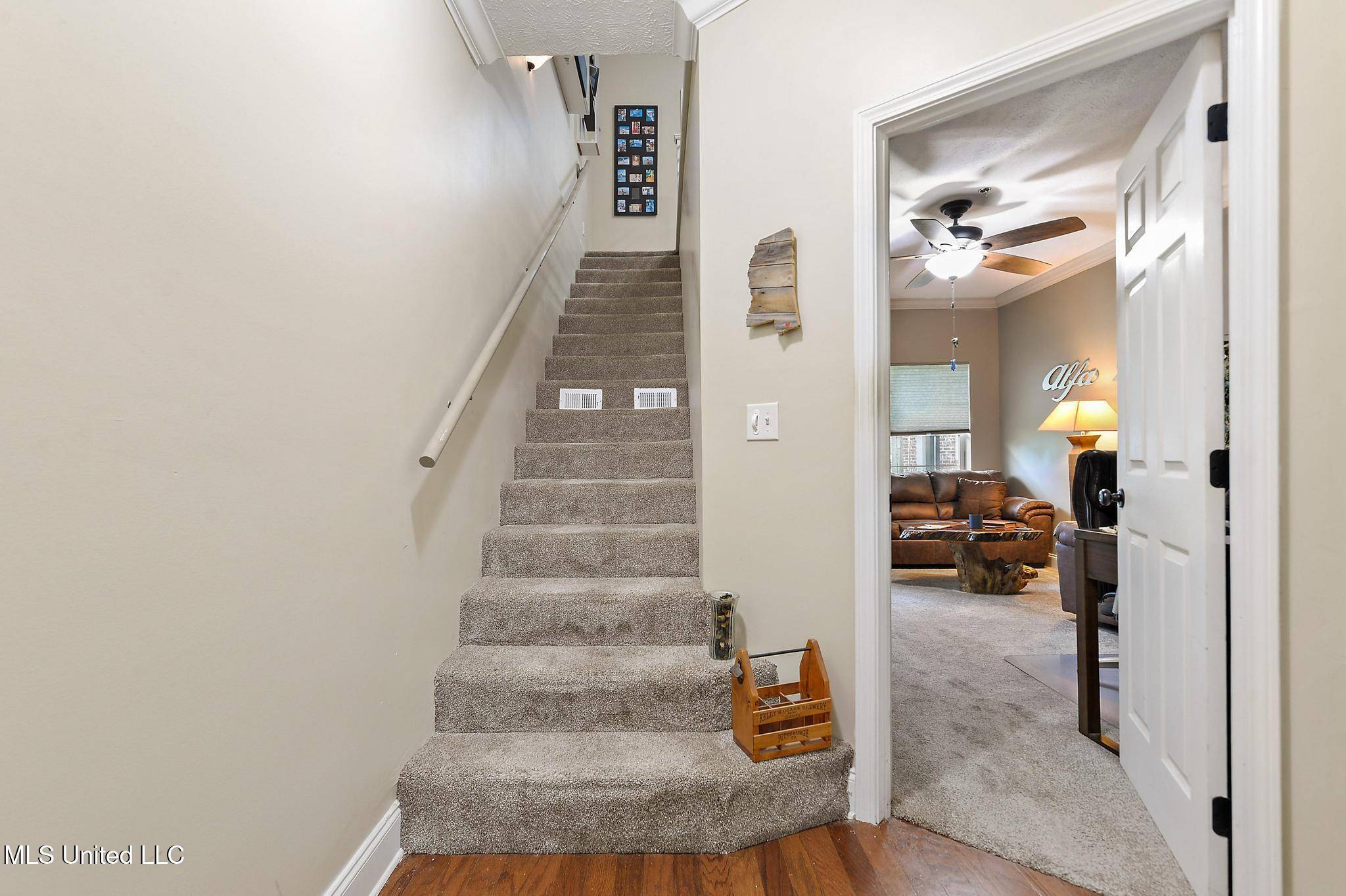 D'iberville, MS 39540,208 E Orchard Loop #208