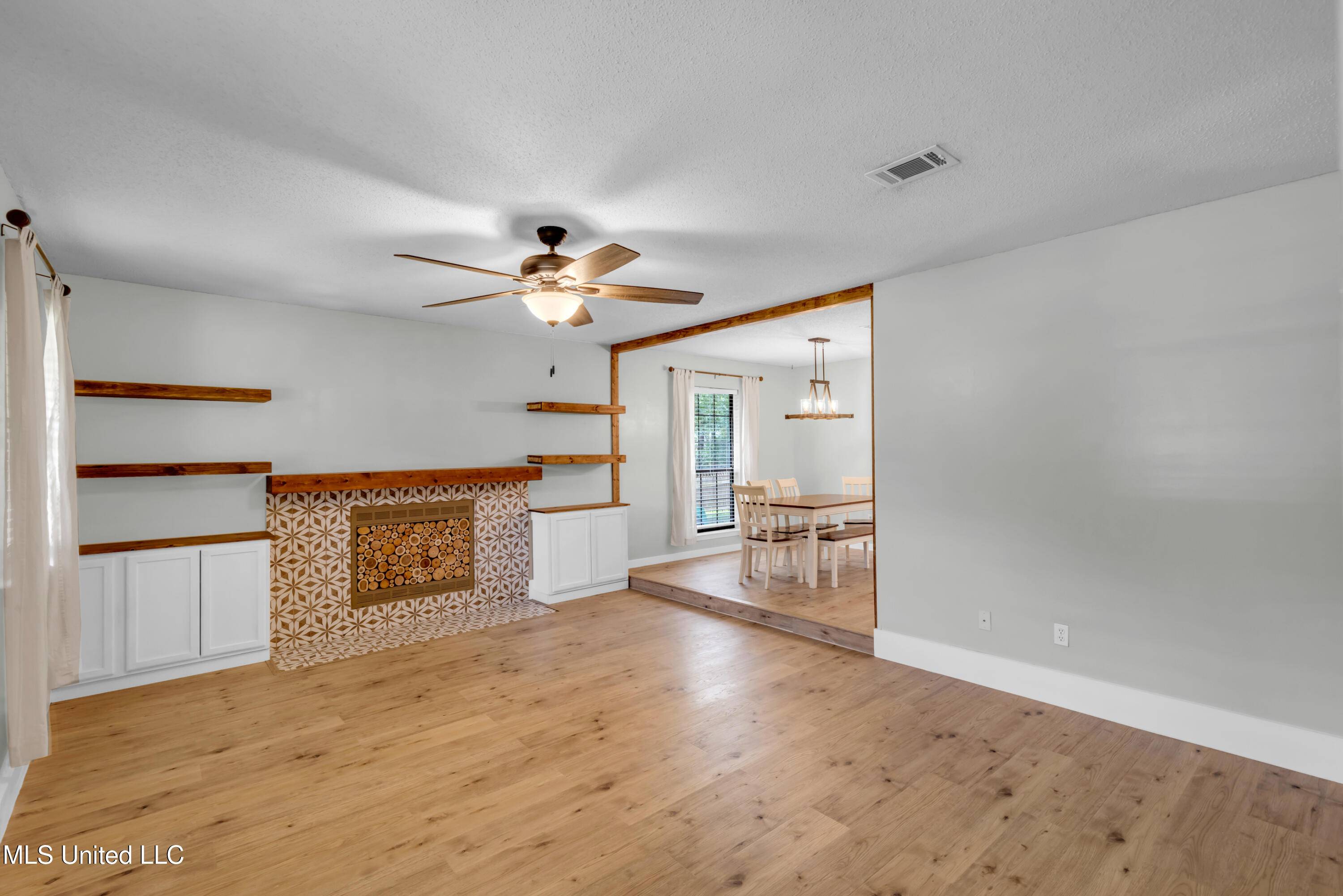 Diamondhead, MS 39525,5423 Kaiki Drive