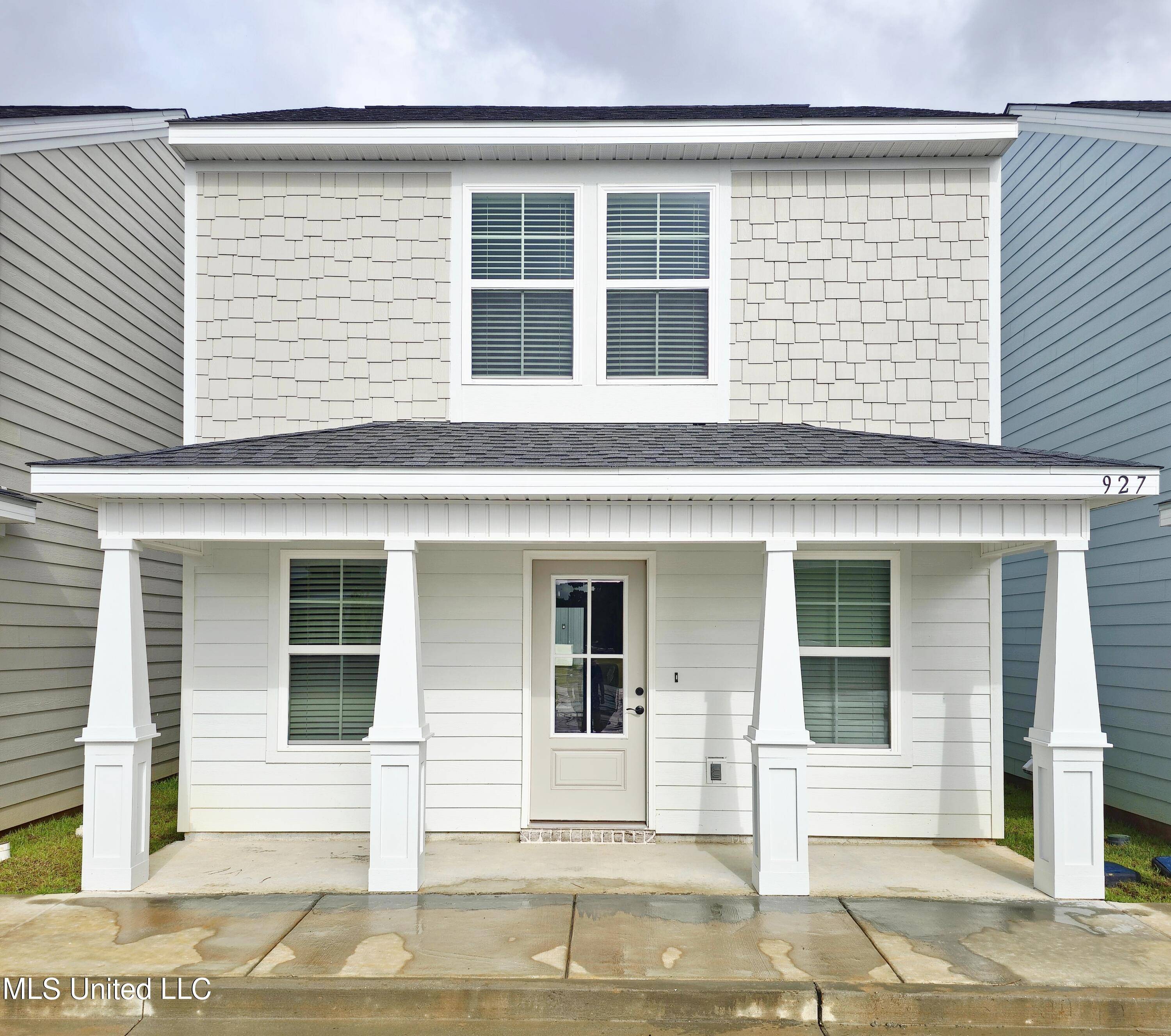 Biloxi, MS 39532,927 Motsie Road