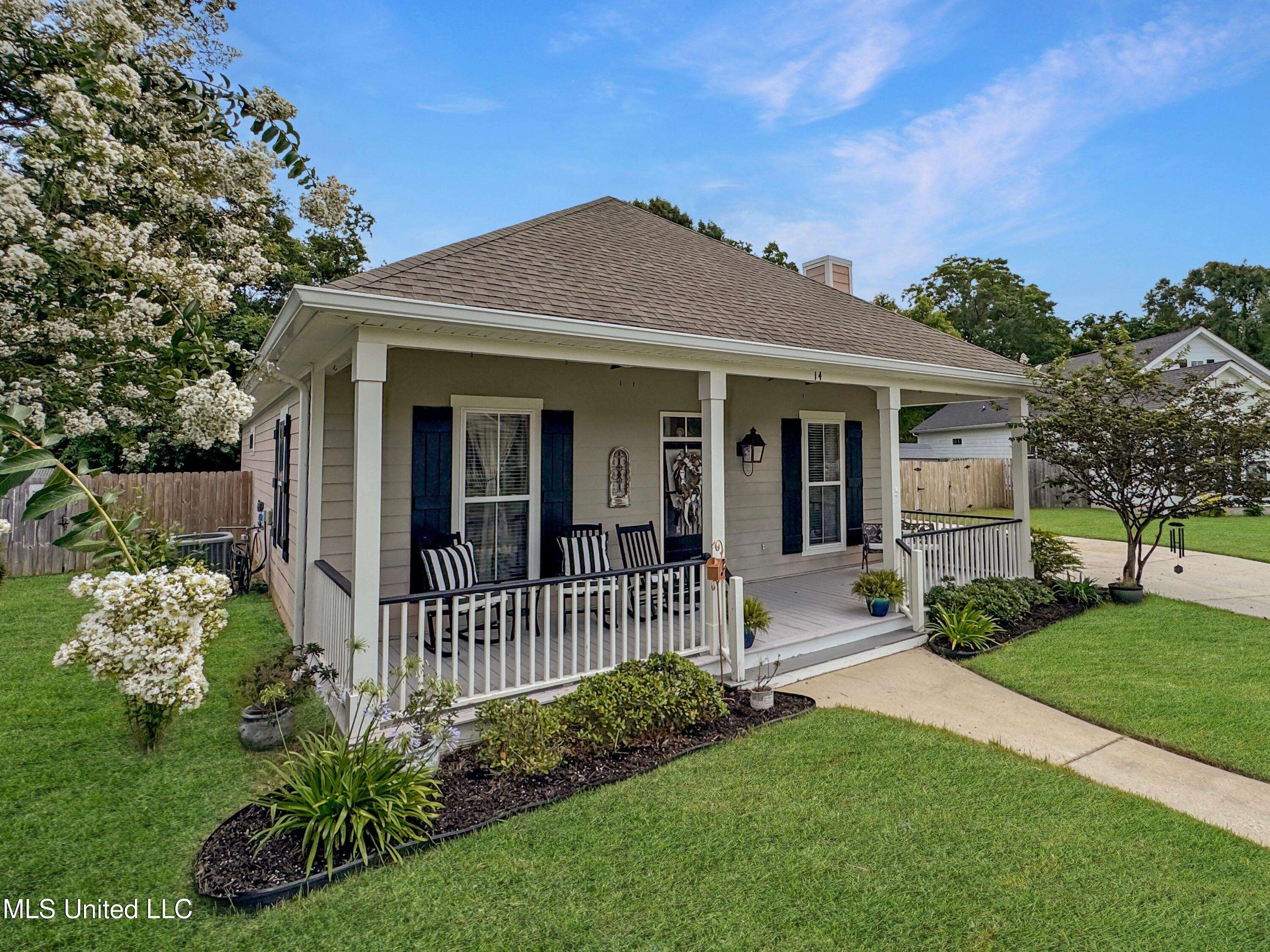 Long Beach, MS 39560,14 Le Petit Cove